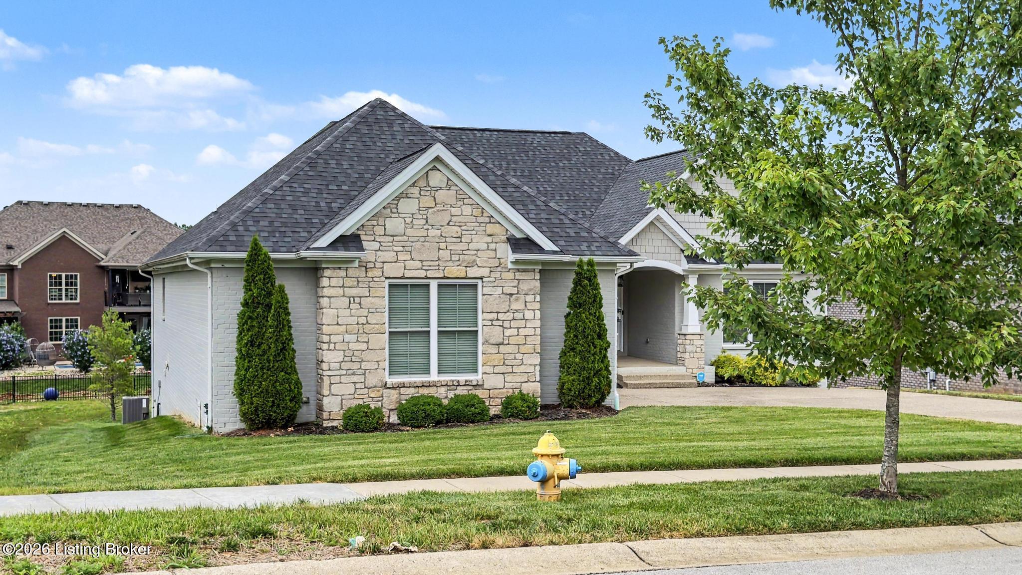 4815 Saddle Bend Way Property Photo 4