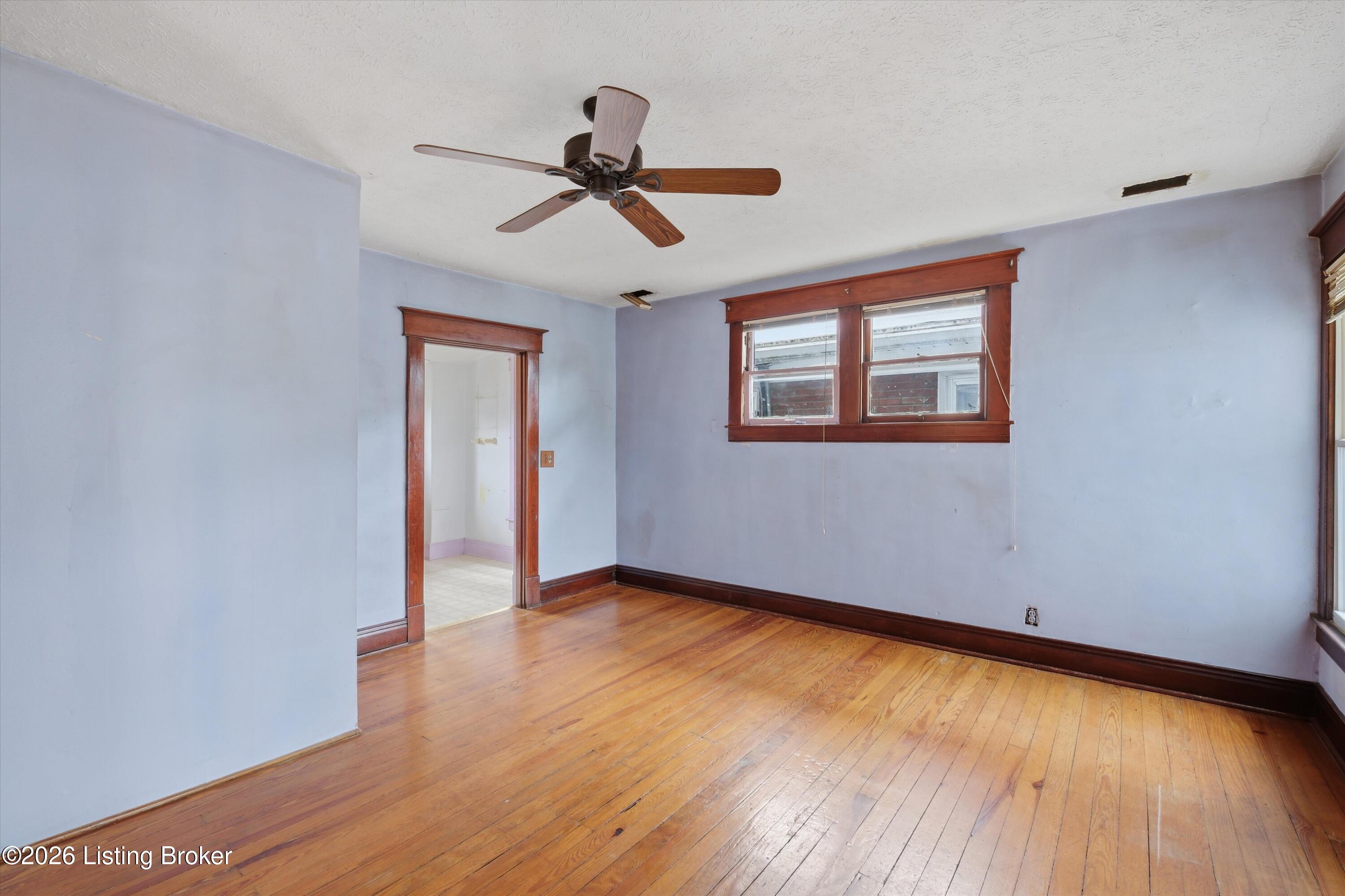 526 Atwood St Property Photo 31