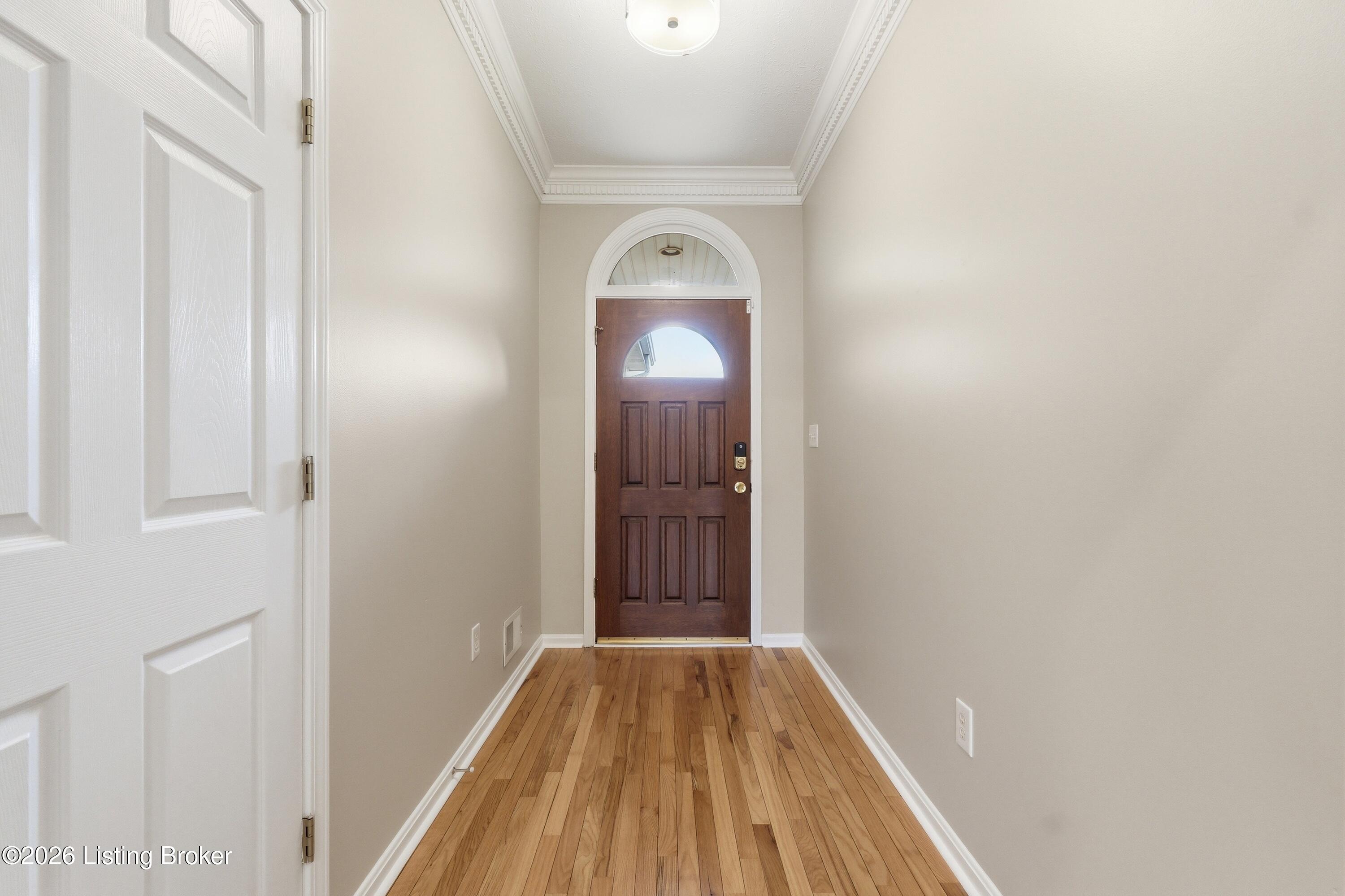 515 Spring House Ln Property Photo 5