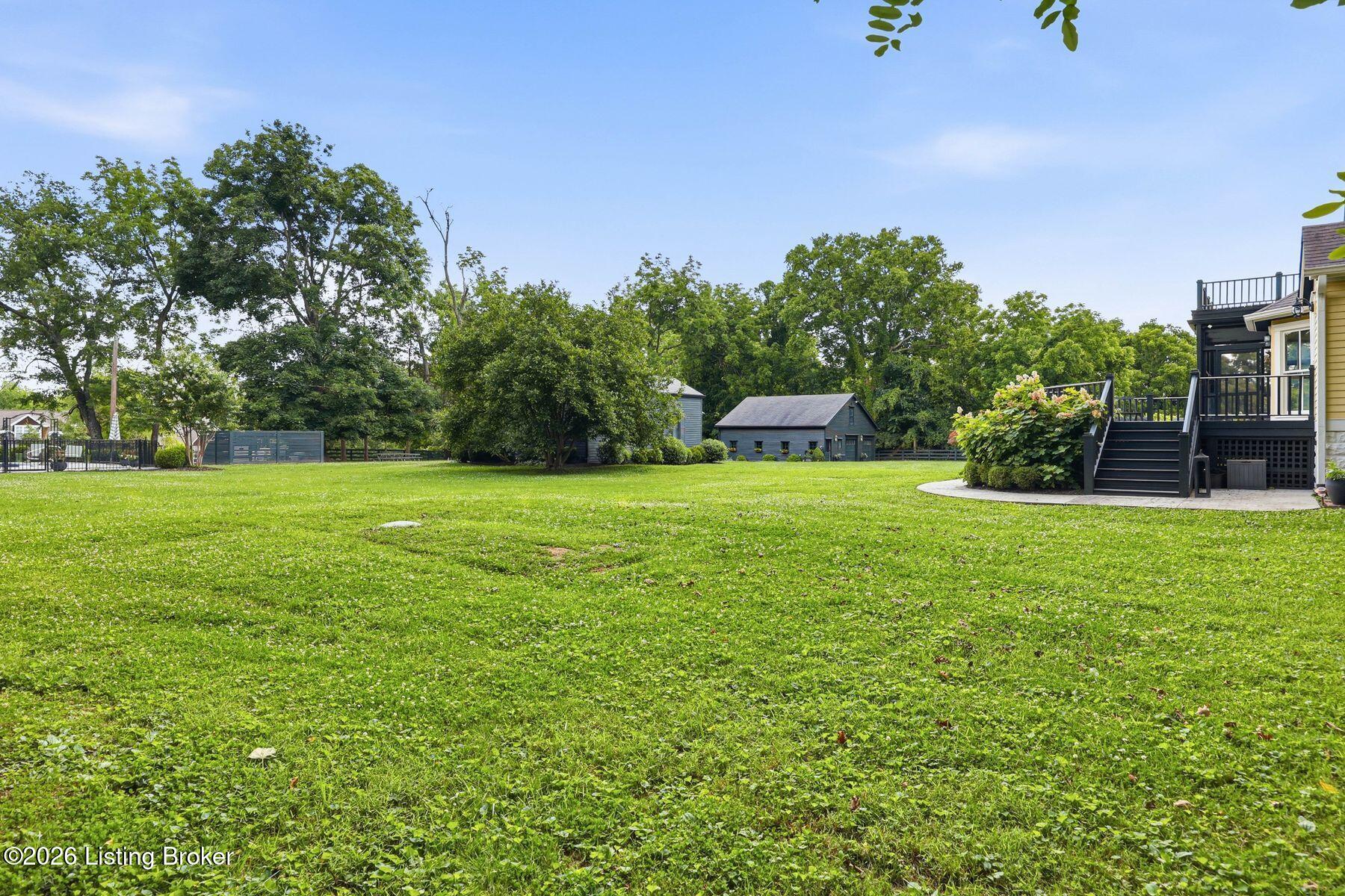 11005 Park Rd Property Photo 93