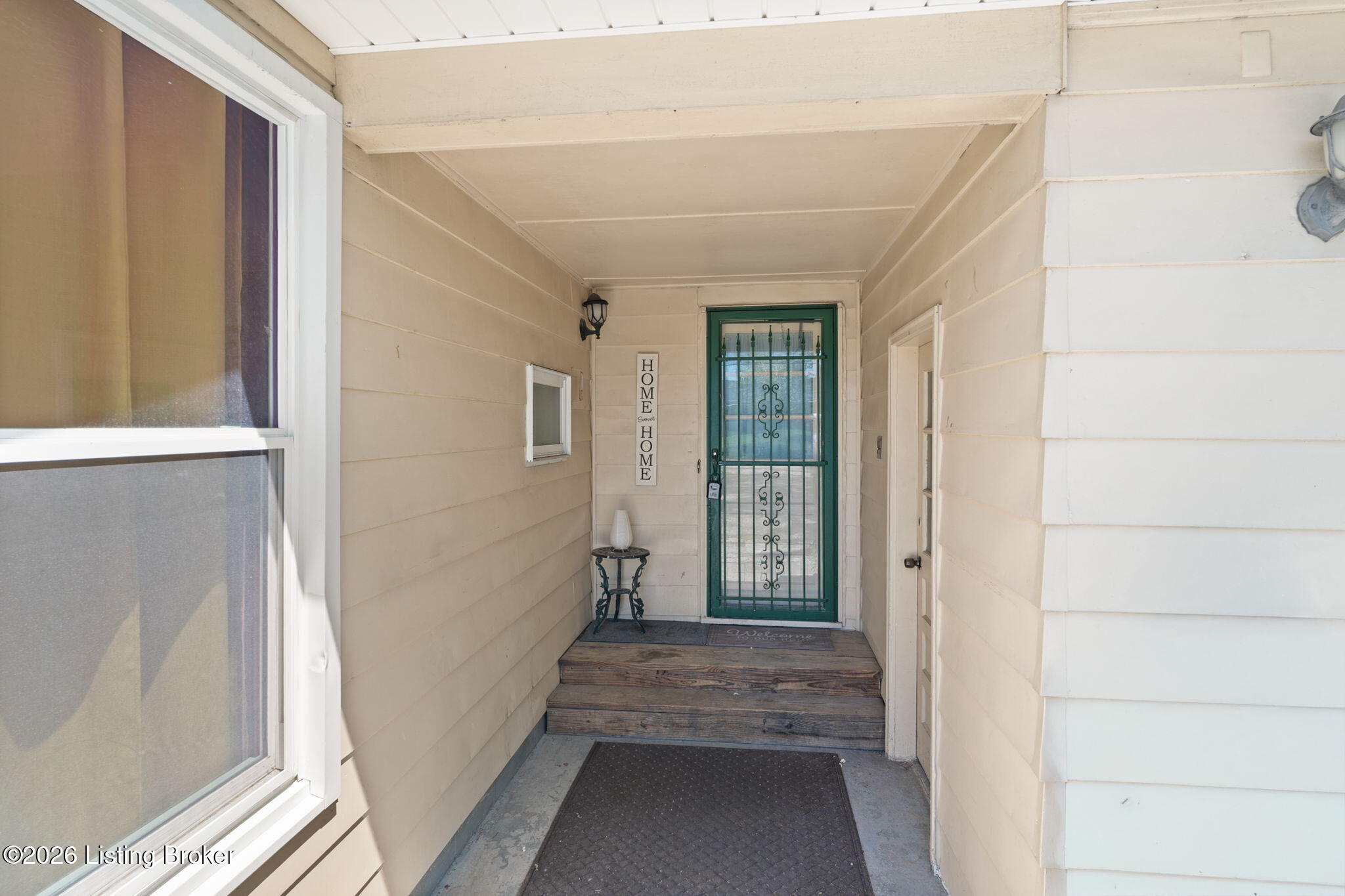9718 Us-421 Property Photo 4