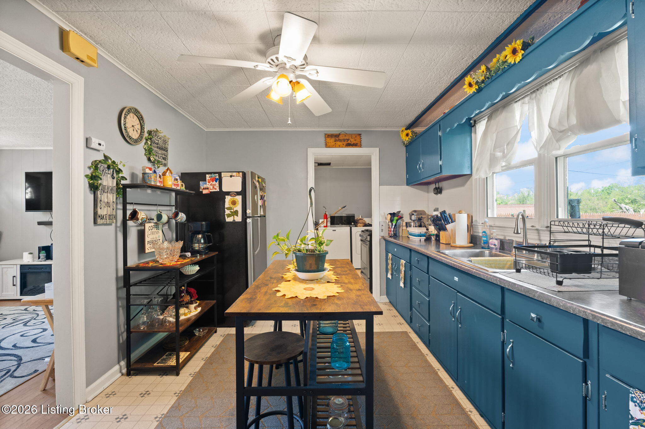 9718 Us-421 Property Photo 17