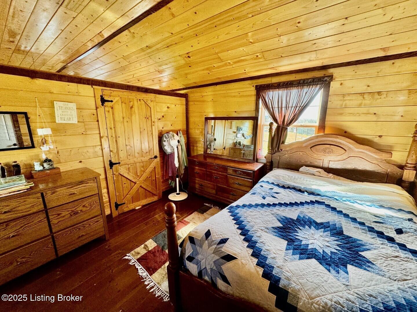 5651 Battle Rd Property Photo 10