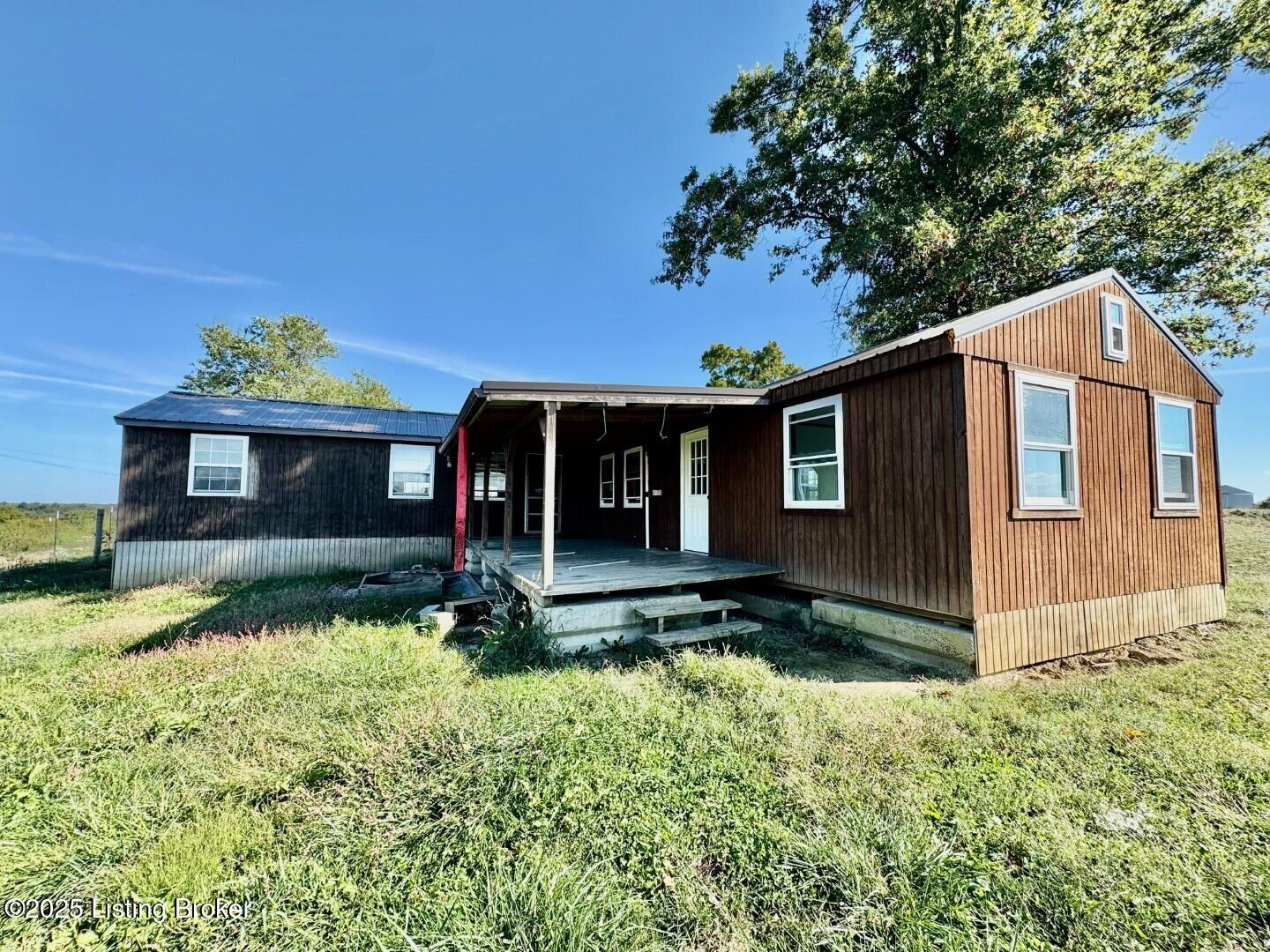 5651 Battle Rd Property Photo 12