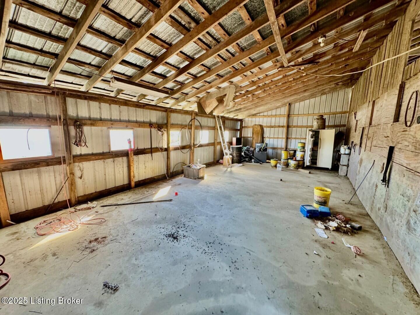 5651 Battle Rd Property Photo 17