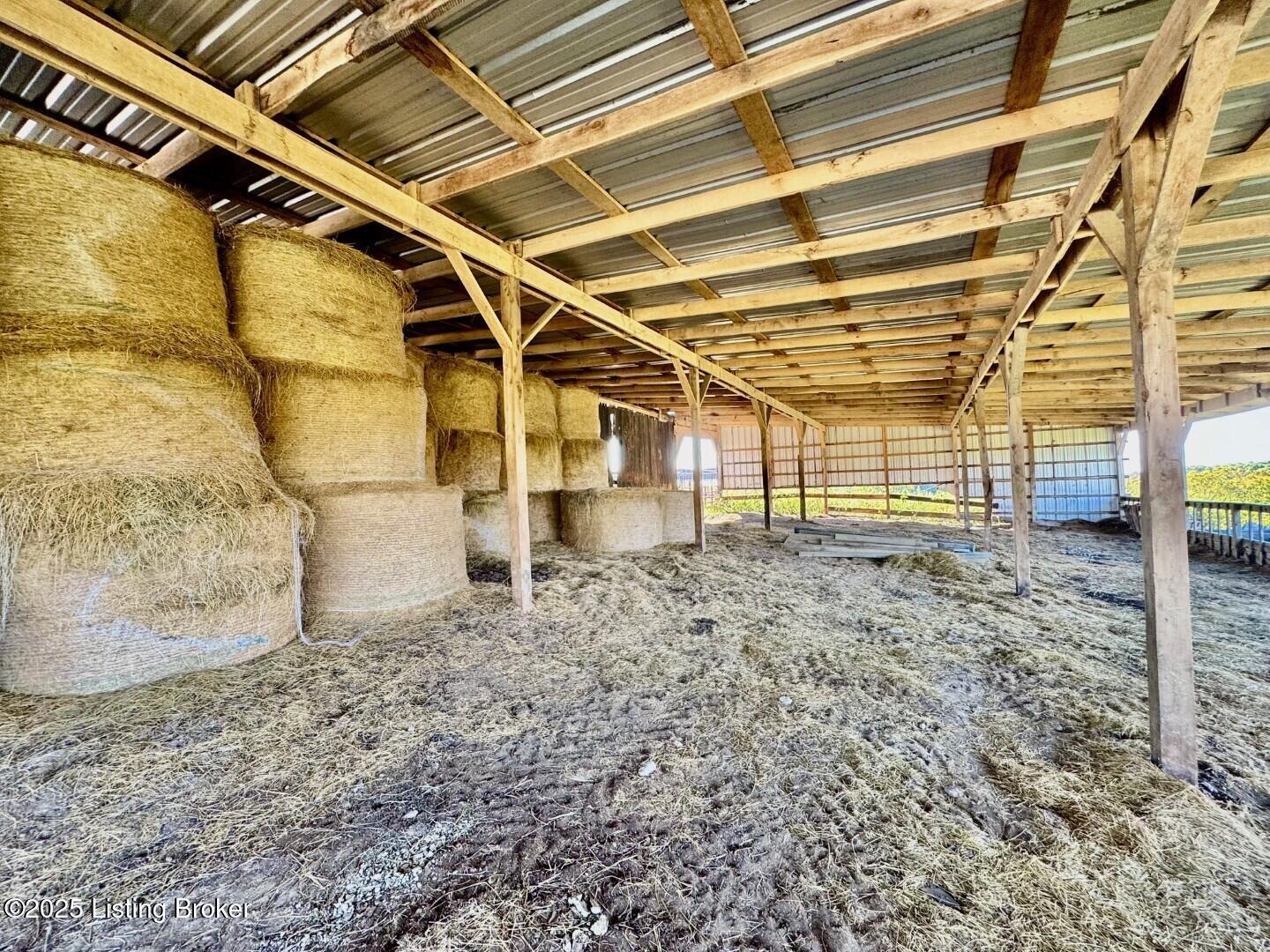 5651 Battle Rd Property Photo 18