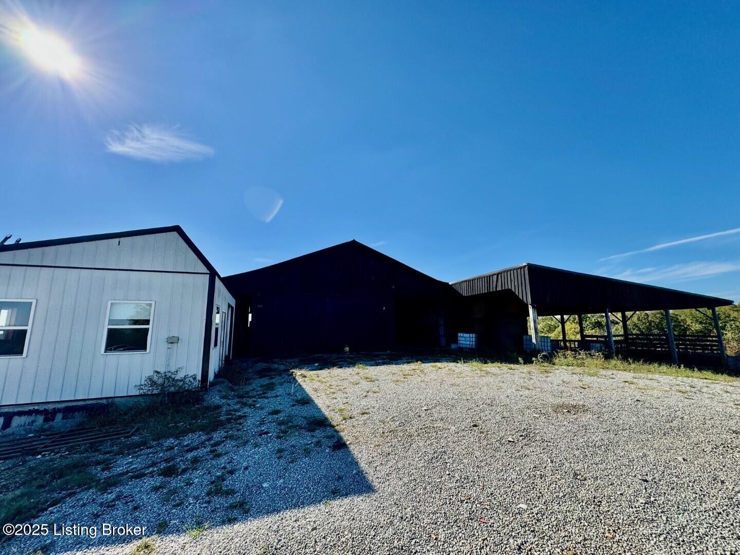 5651 Battle Rd Property Photo 22