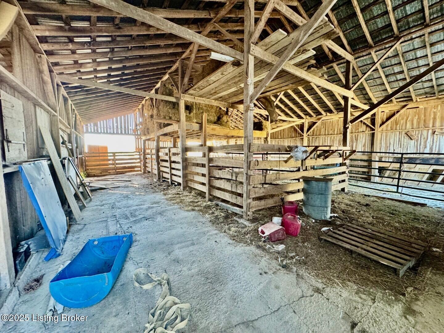 5651 Battle Rd Property Photo 25