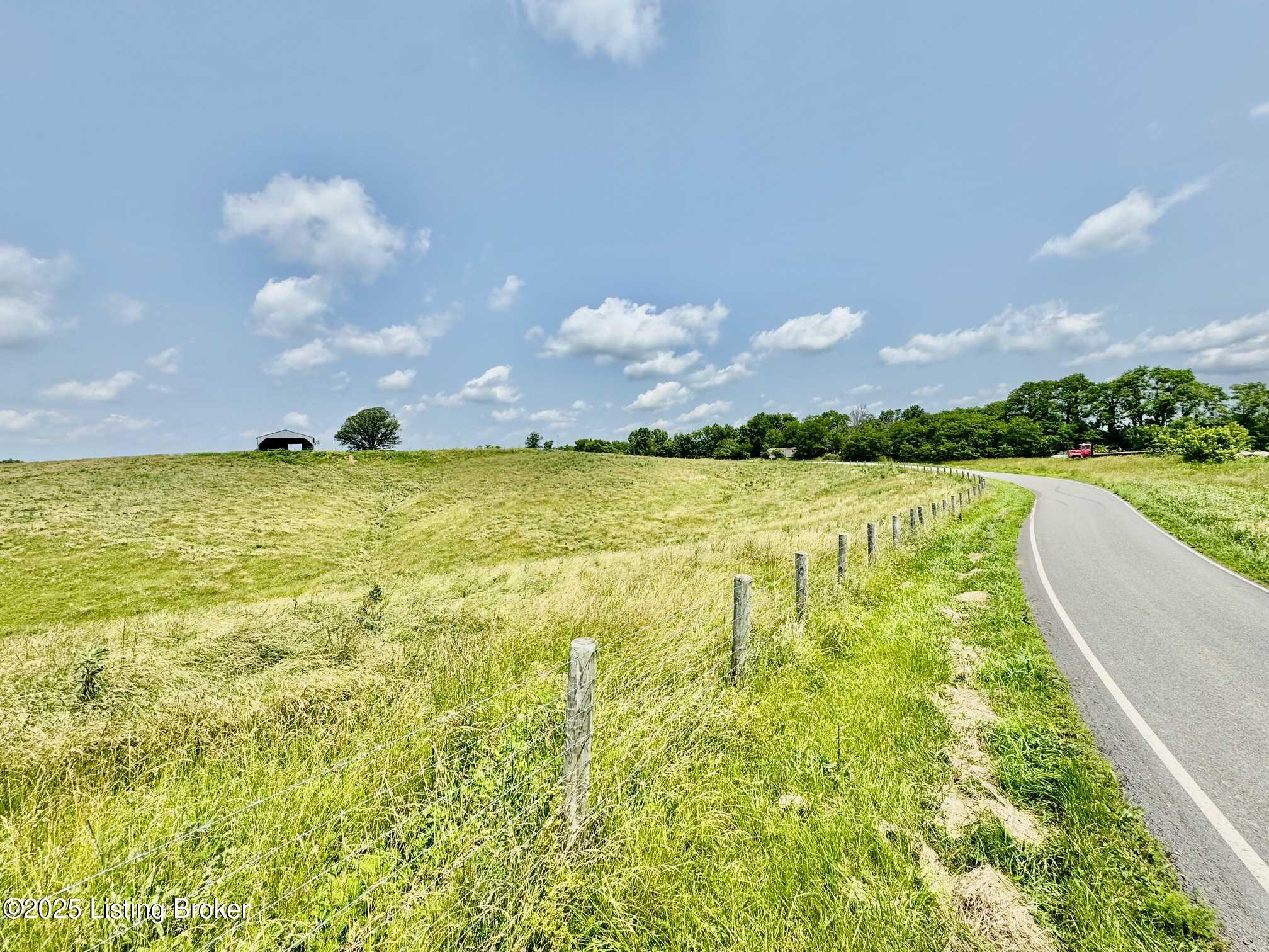 5451 Battle Rd Property Photo 2