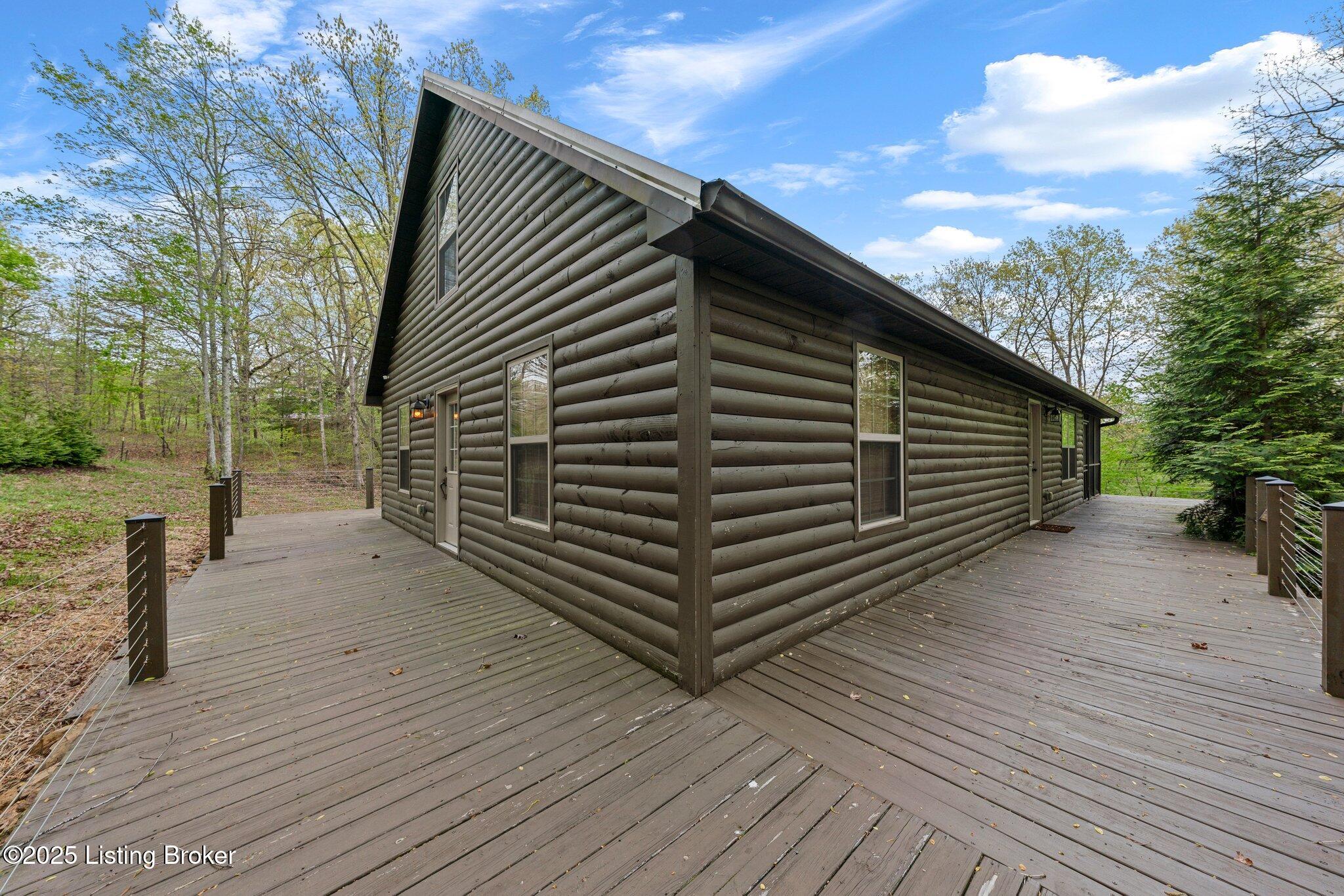 207 Ironwood Dr Property Photo 9