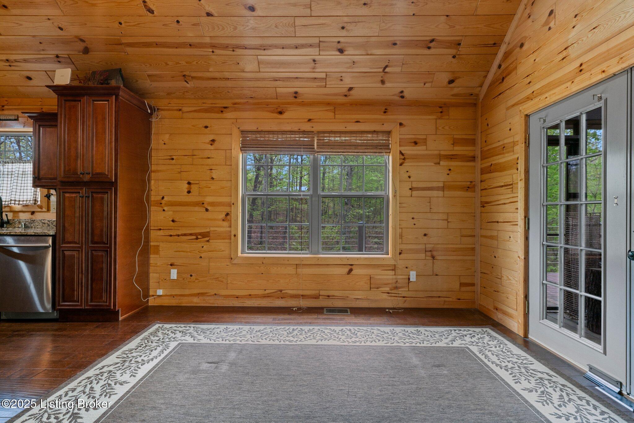 207 Ironwood Dr Property Photo 24