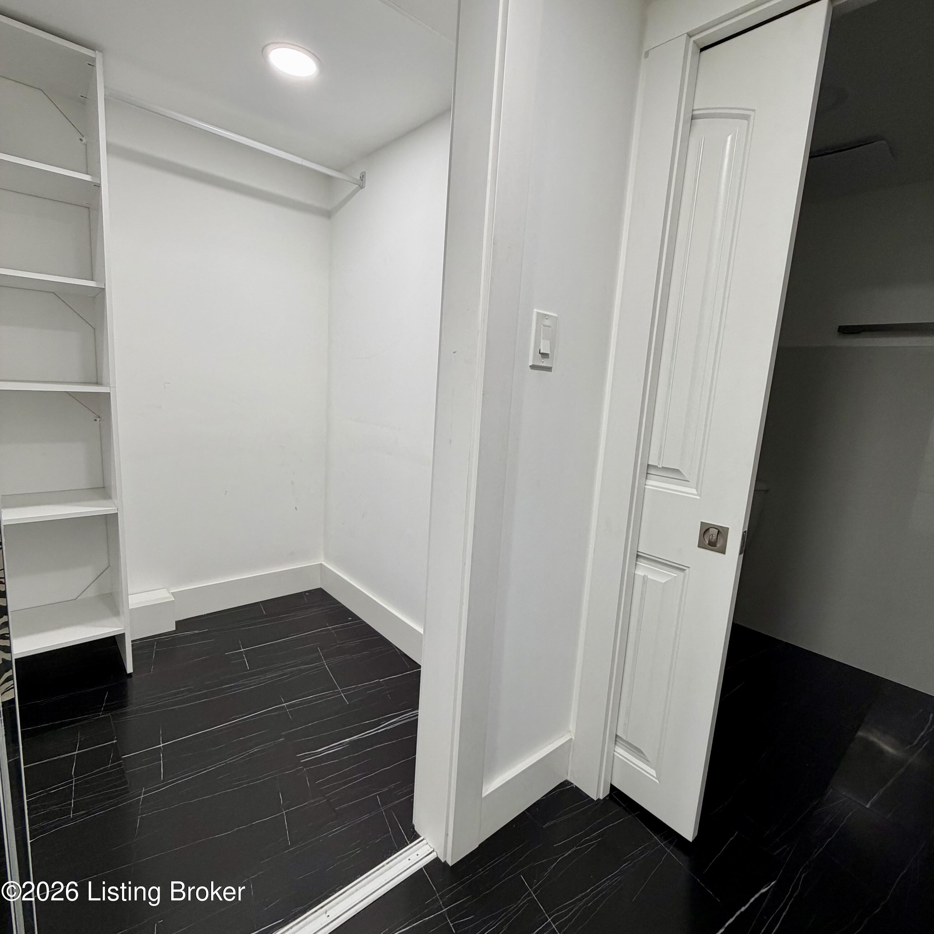5403 Wethe Ct Property Photo 52