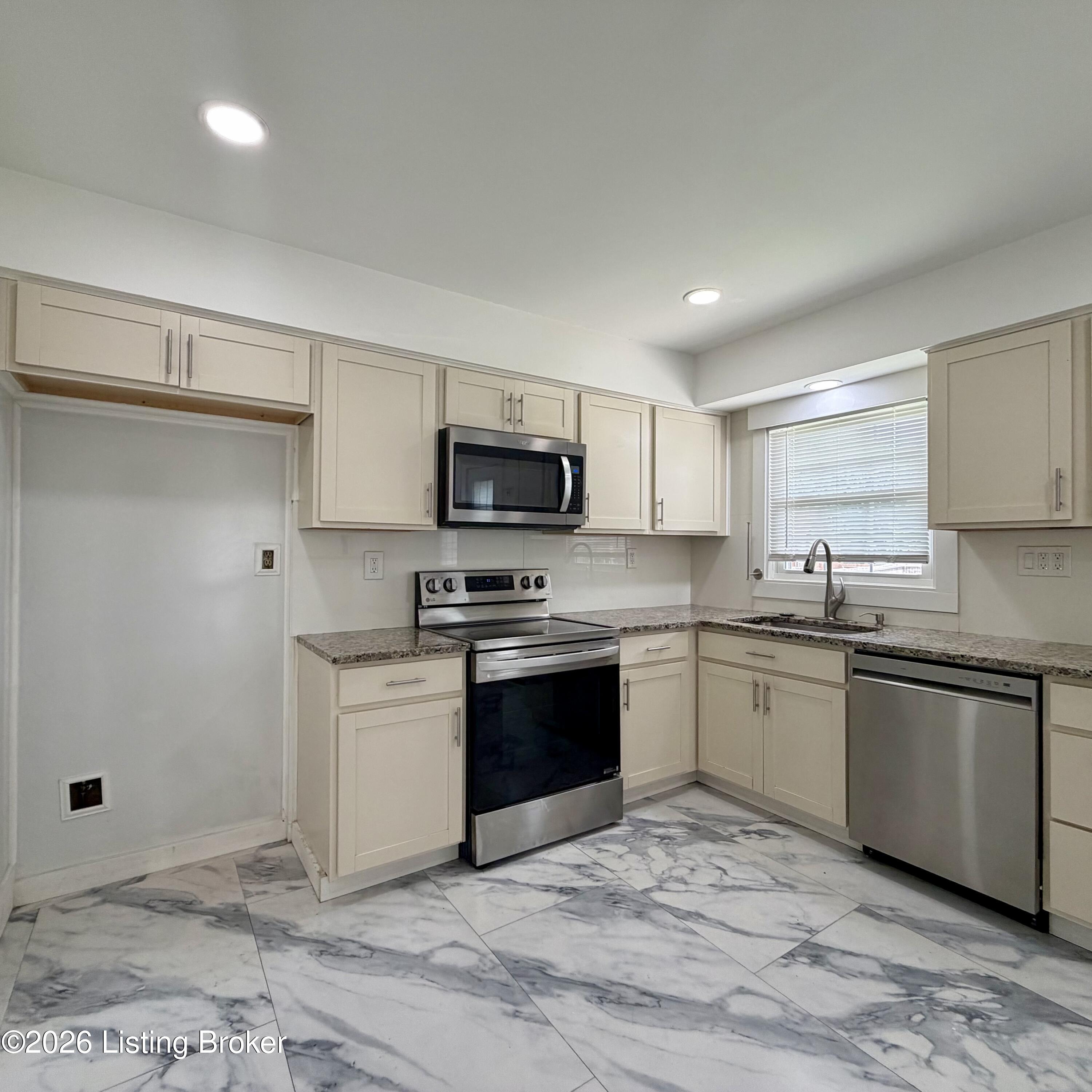 5403 Wethe Ct Property Photo 77