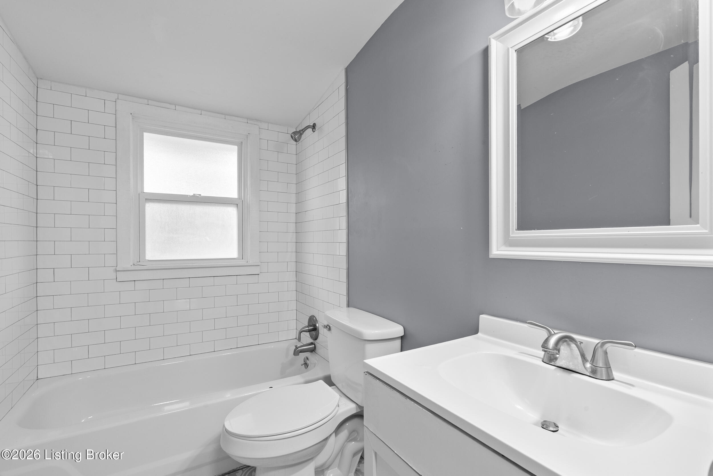 9903 Ponder Ln Property Photo 11