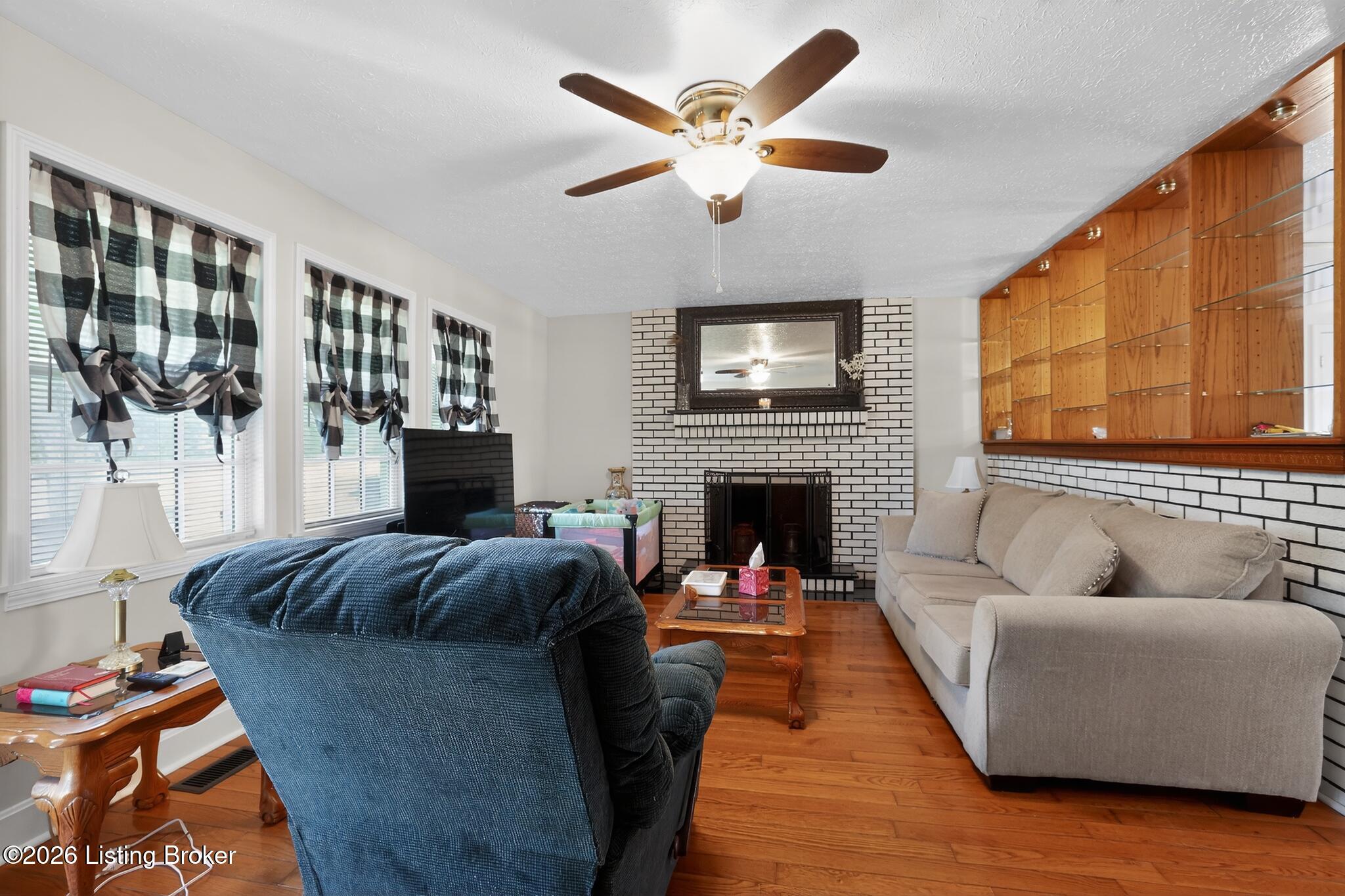 348 W Beech Grove Rd Property Photo 8