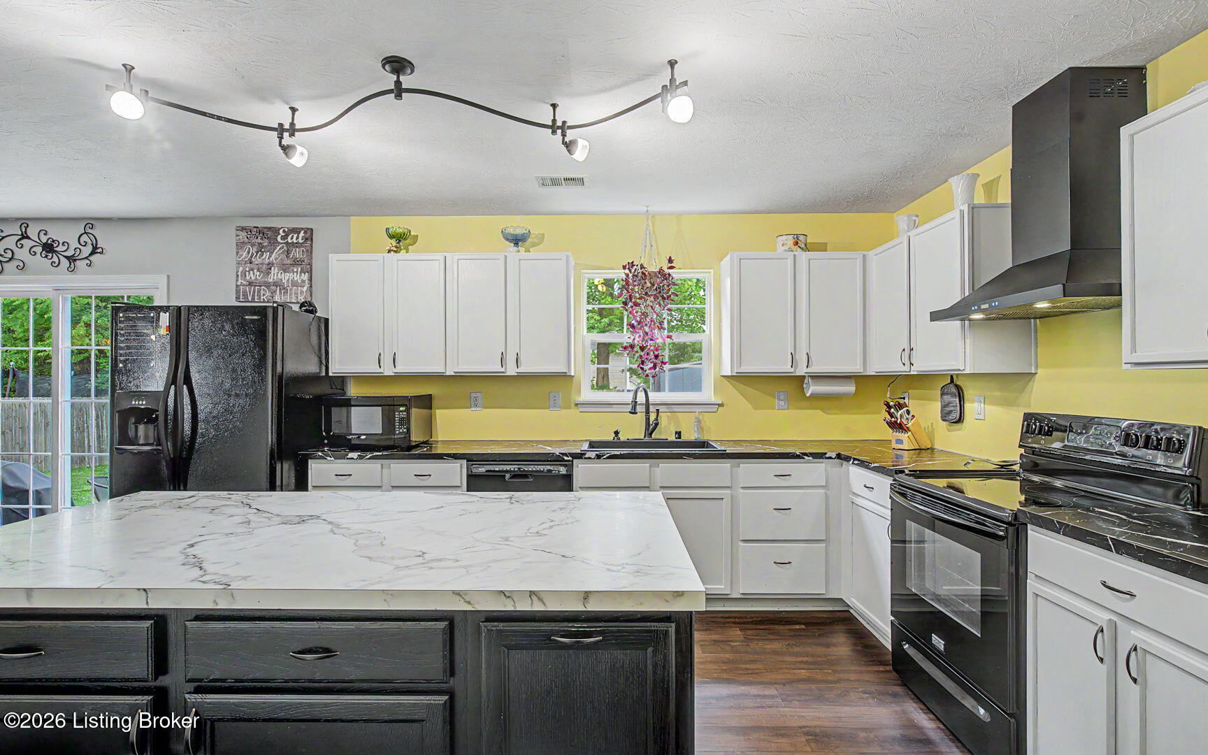 10514 Harrogate Ct Property Photo 10