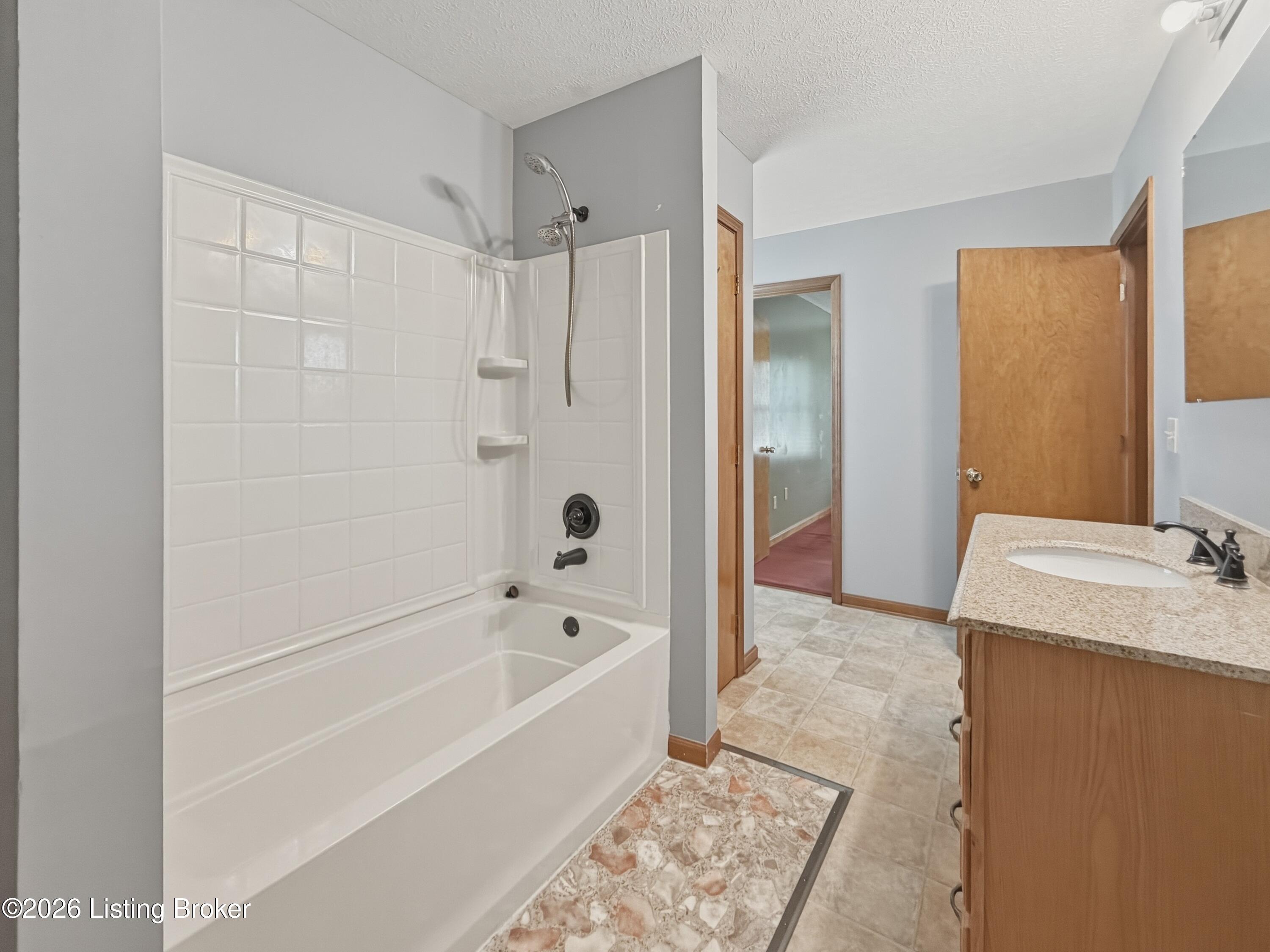 65 Brenda Ct Property Photo 17