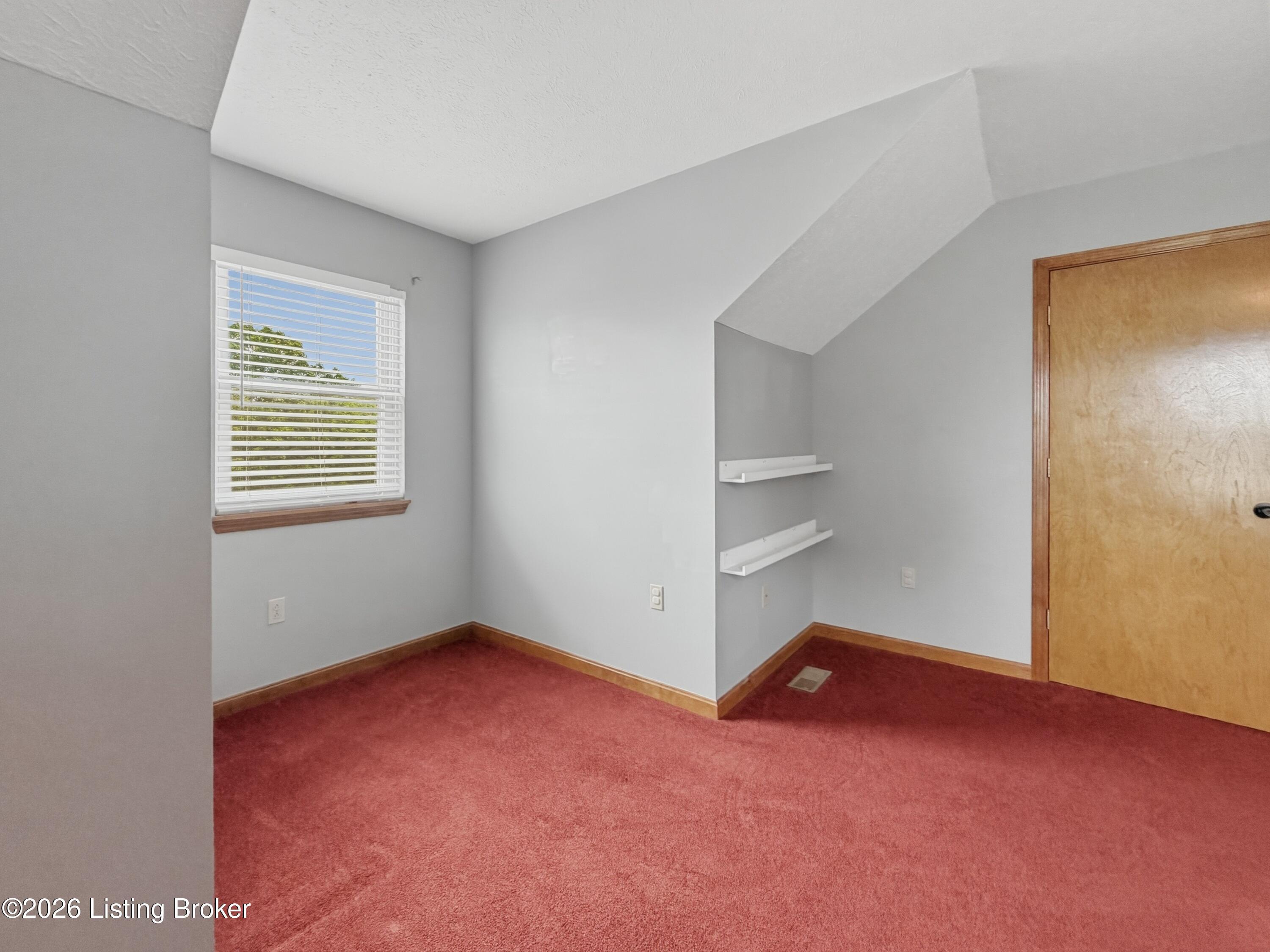 65 Brenda Ct Property Photo 22