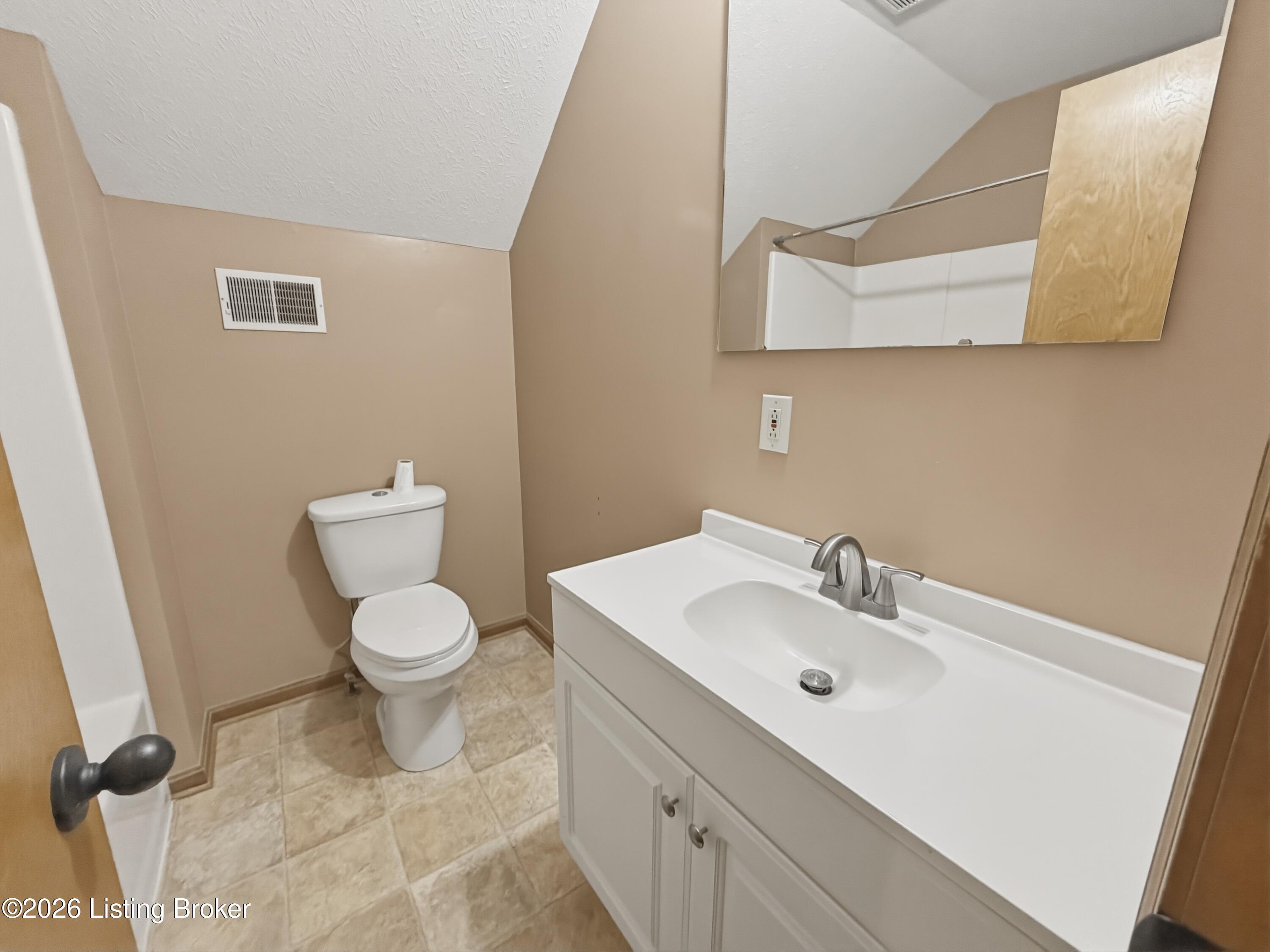 65 Brenda Ct Property Photo 26