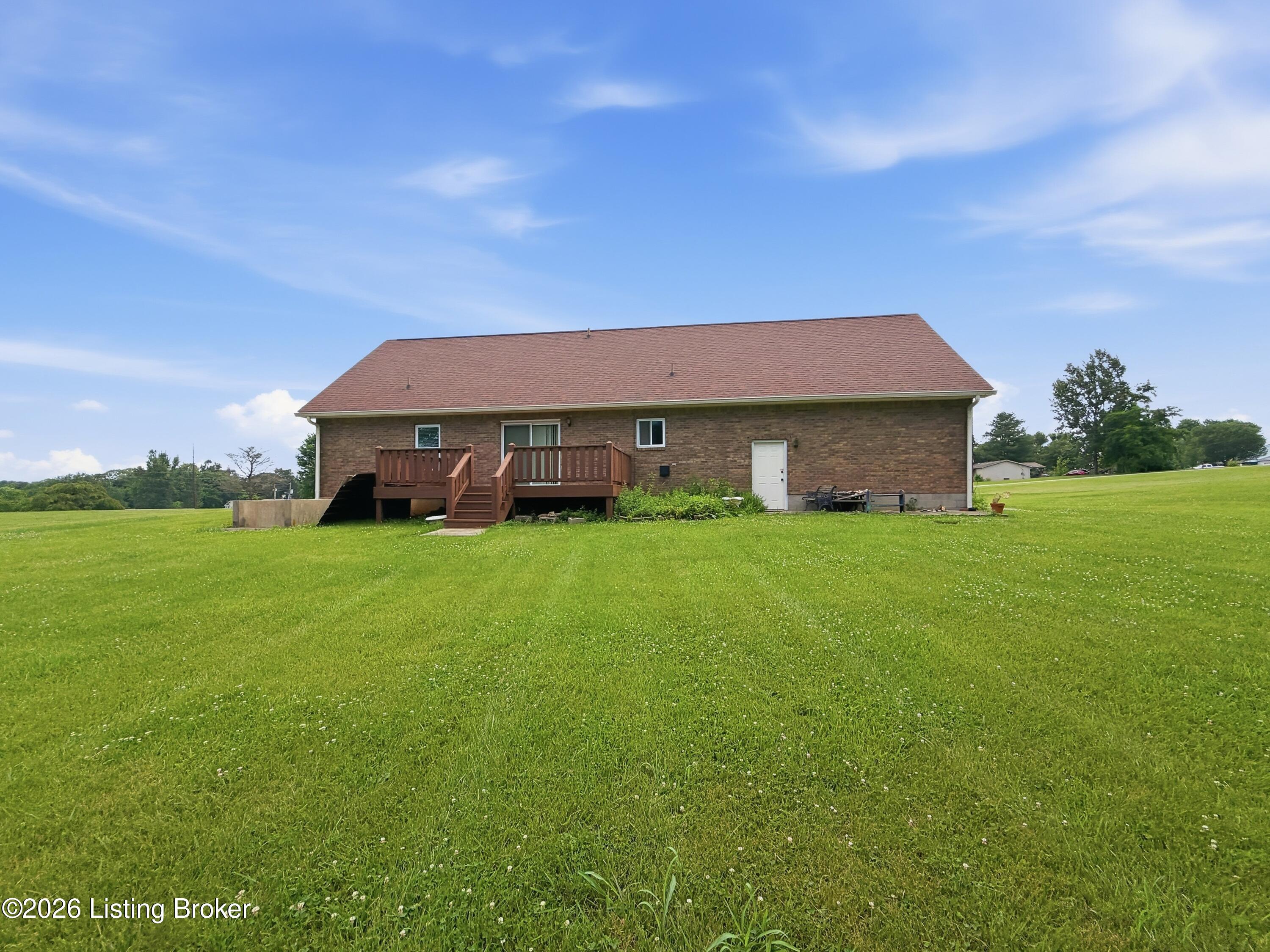 65 Brenda Ct Property Photo 31