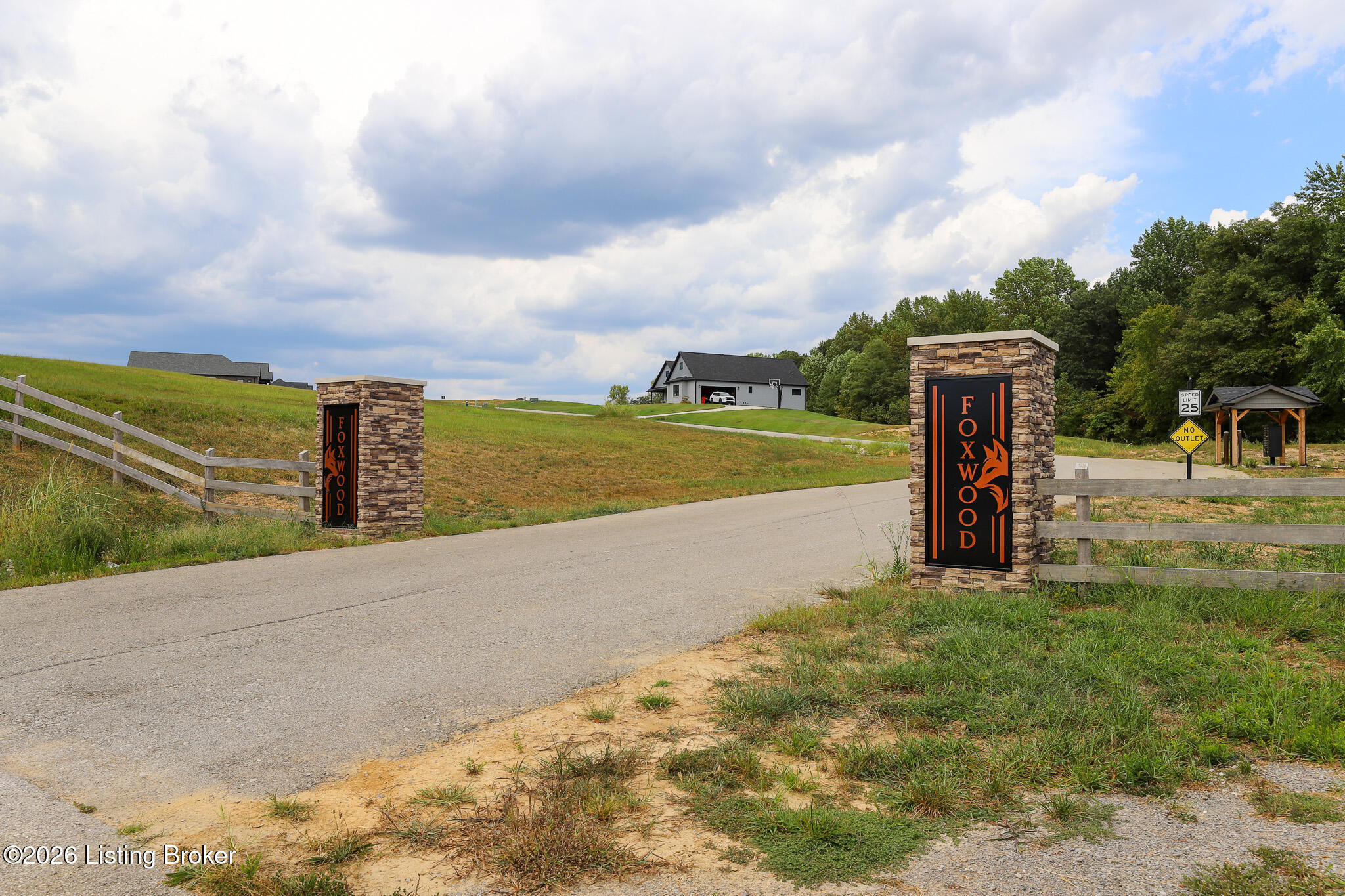 Lot 6 Foxwood Ct Property Photo 2
