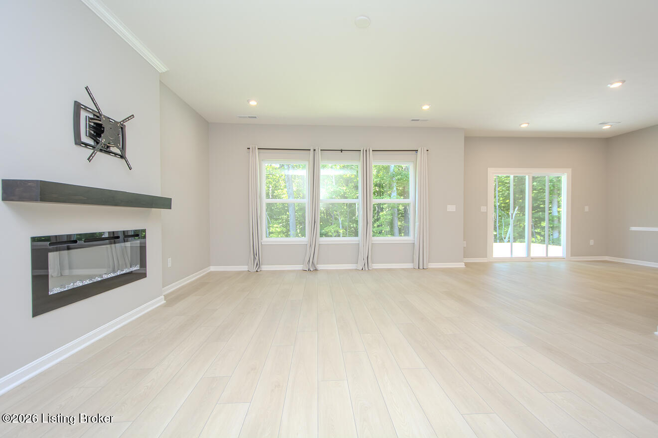 17801 Bridle Run Dr Property Photo 3