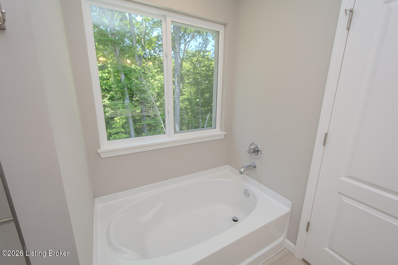 17801 Bridle Run Dr Property Photo 43