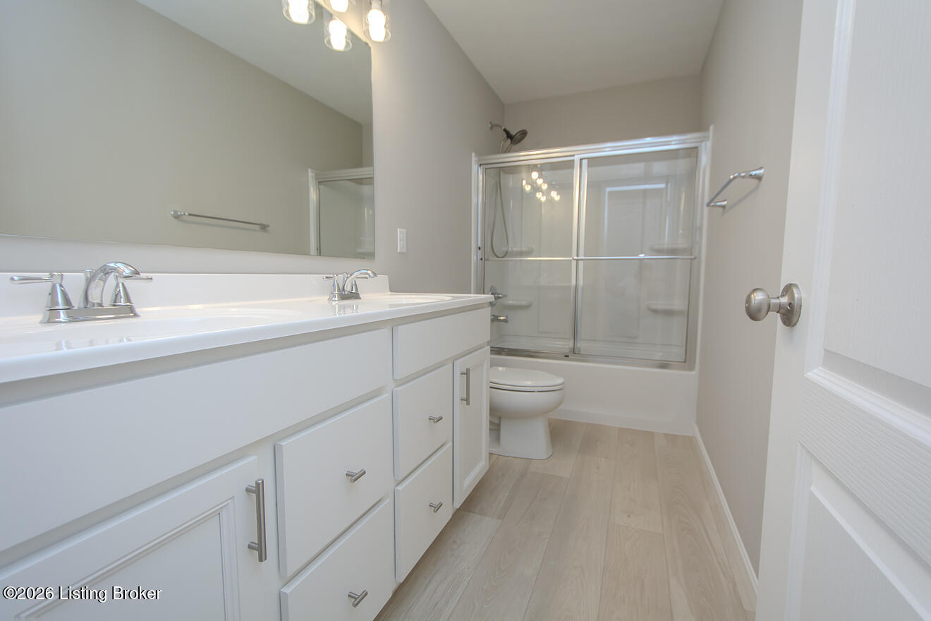17801 Bridle Run Dr Property Photo 55