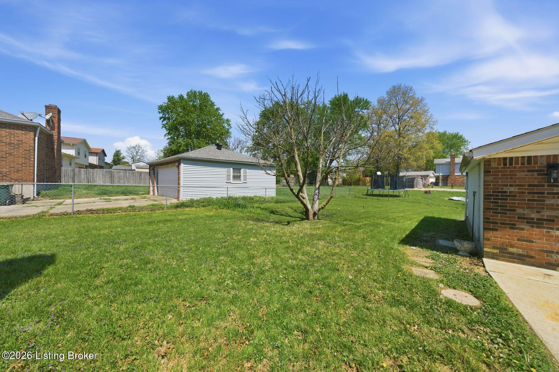 4507 Gaudet Rd Property Photo 47