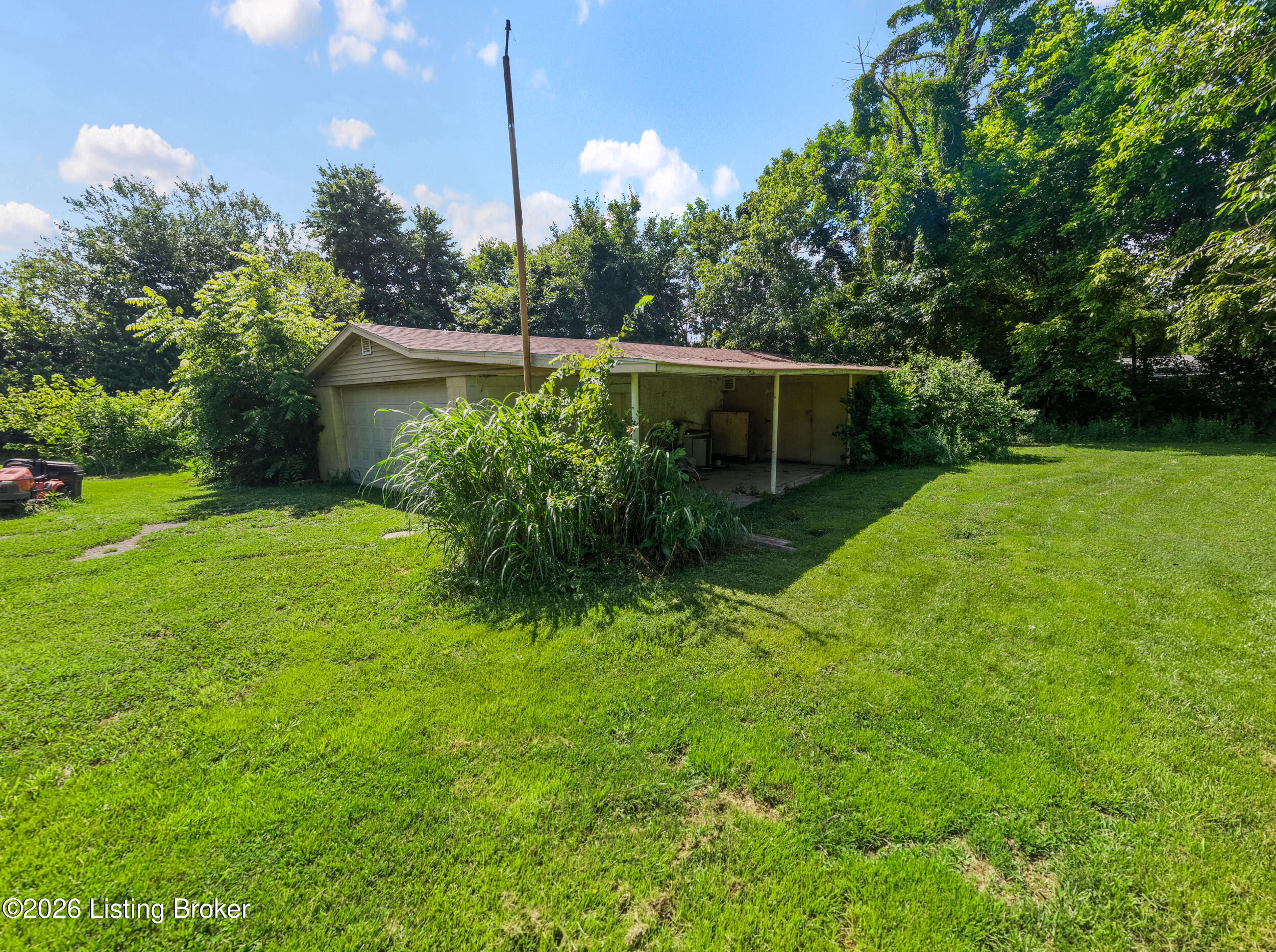 6308 Cooper Chapel Rd Property Photo 5