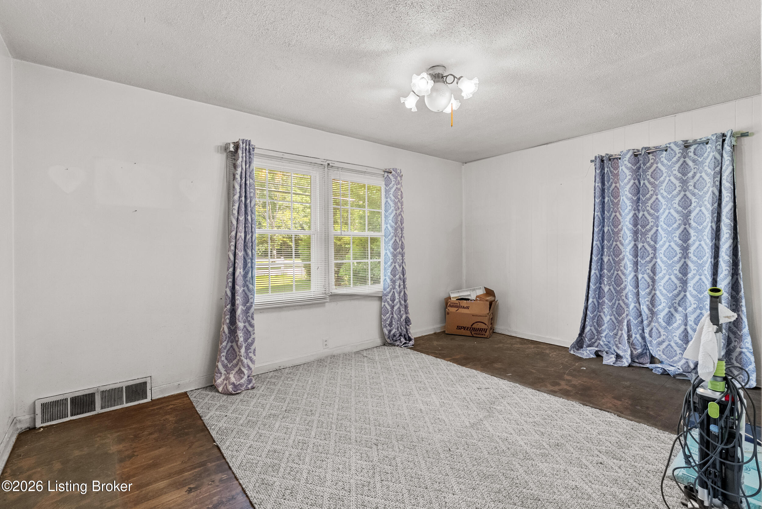 6308 Cooper Chapel Rd Property Photo 14