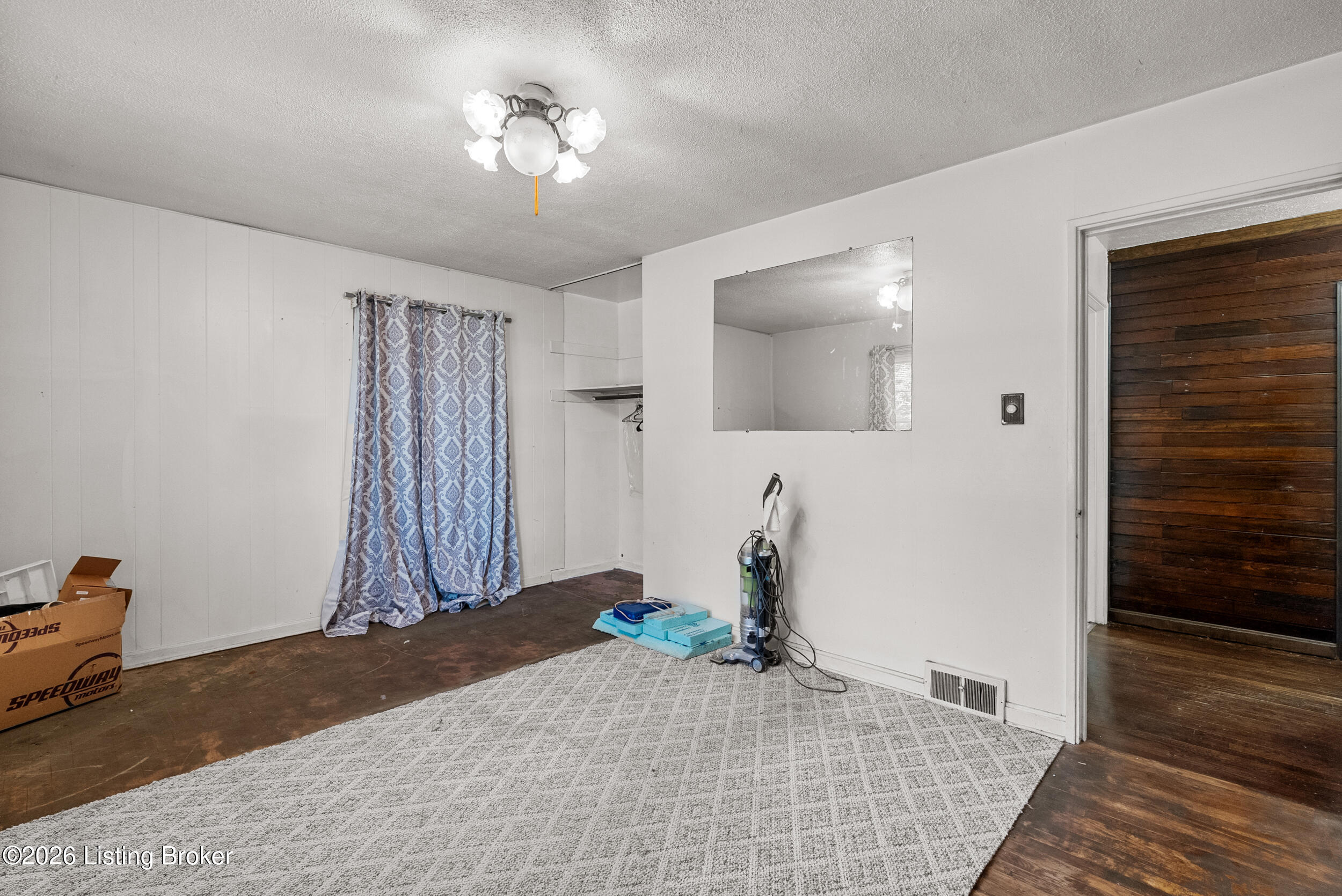 6308 Cooper Chapel Rd Property Photo 15