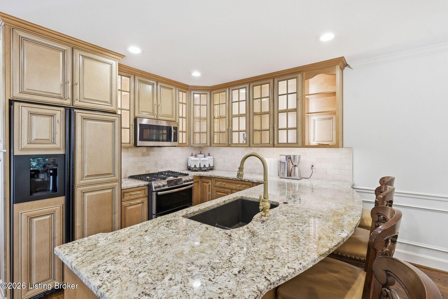 2 Brownsboro Hill Rd Property Photo 22