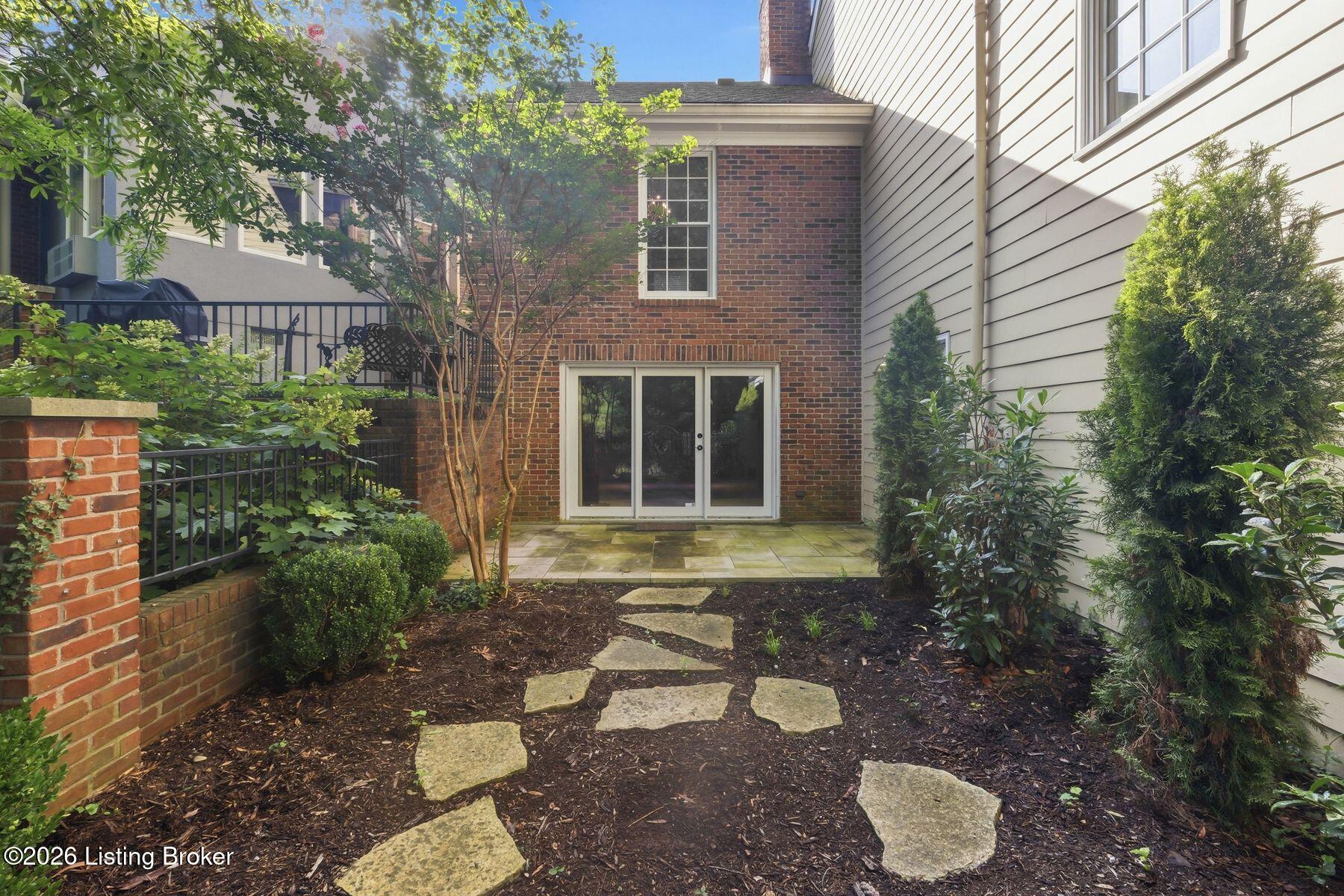 2 Brownsboro Hill Rd Property Photo 52