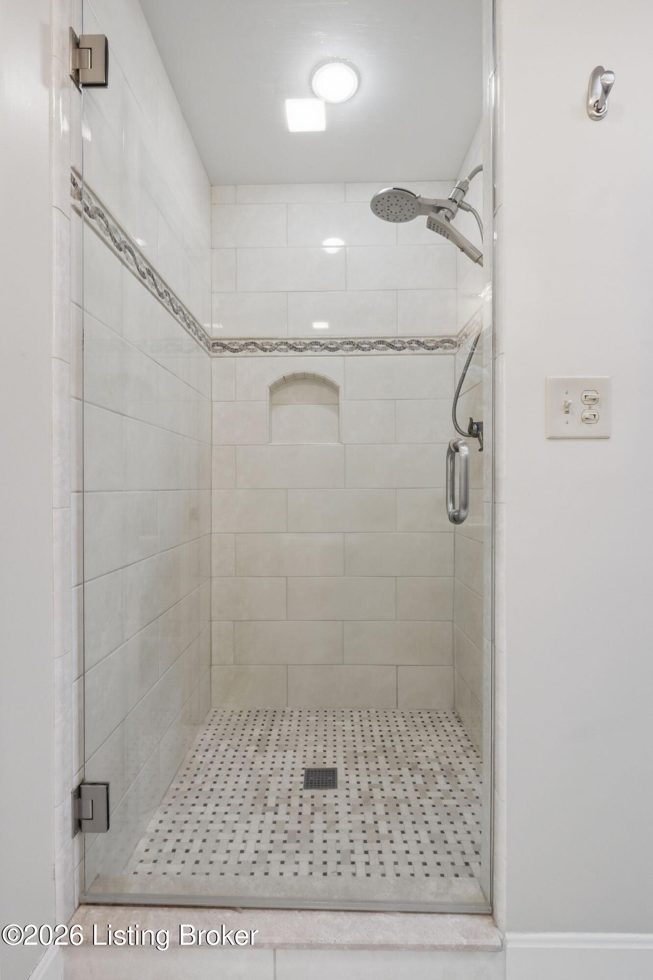 2 Brownsboro Hill Rd Property Photo 54