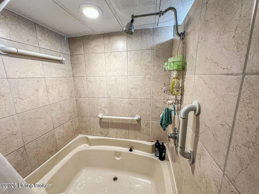 2199 Eveleigh Rd Property Photo 18
