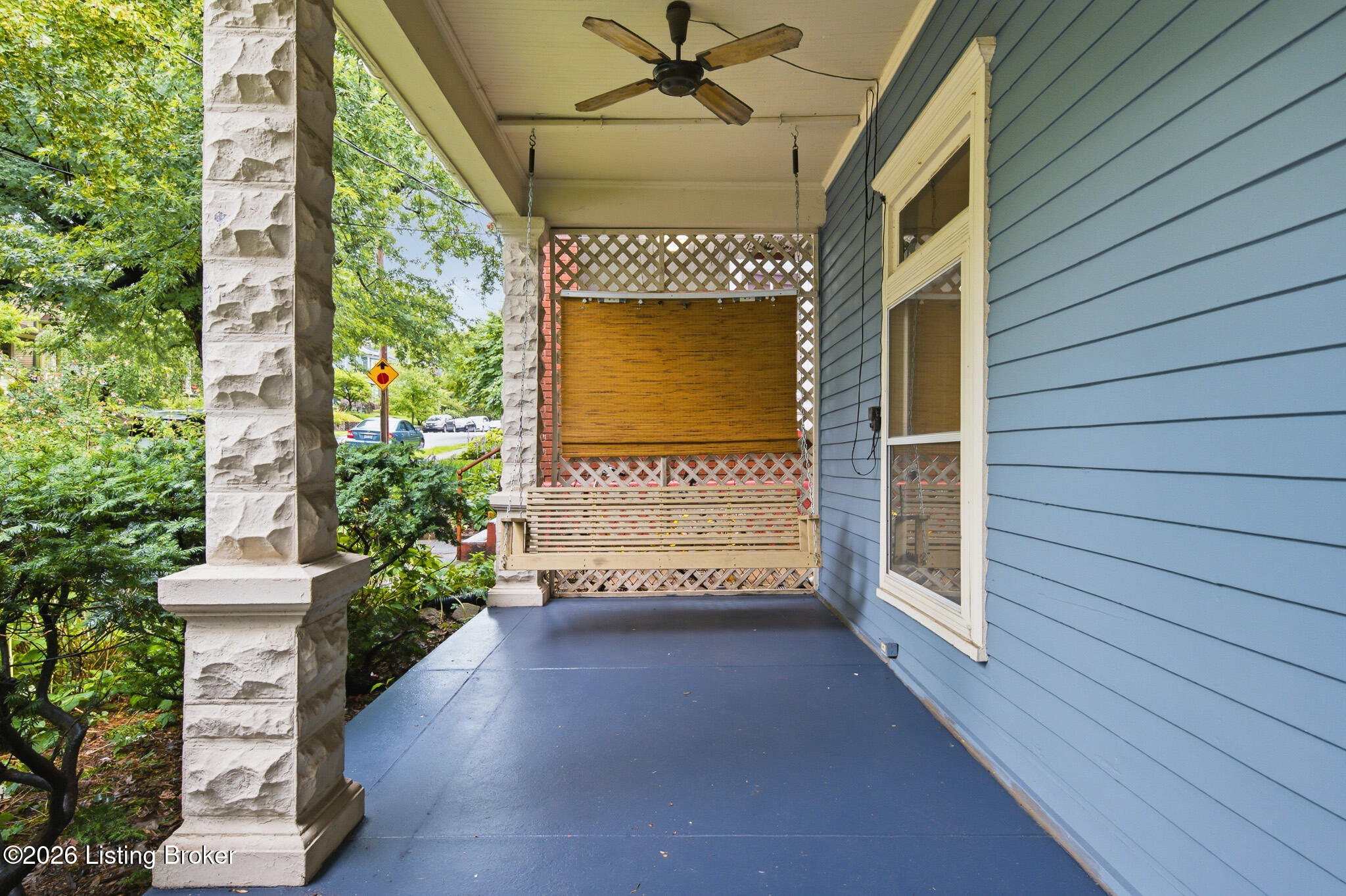 1116 Everett Ave Property Photo 7