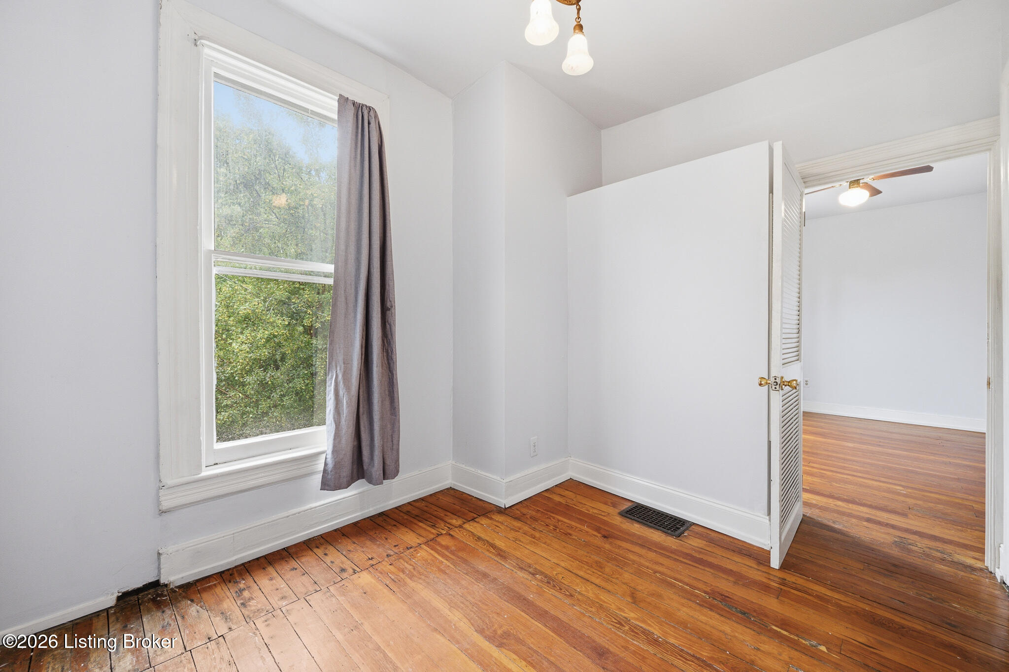 1116 Everett Ave Property Photo 33