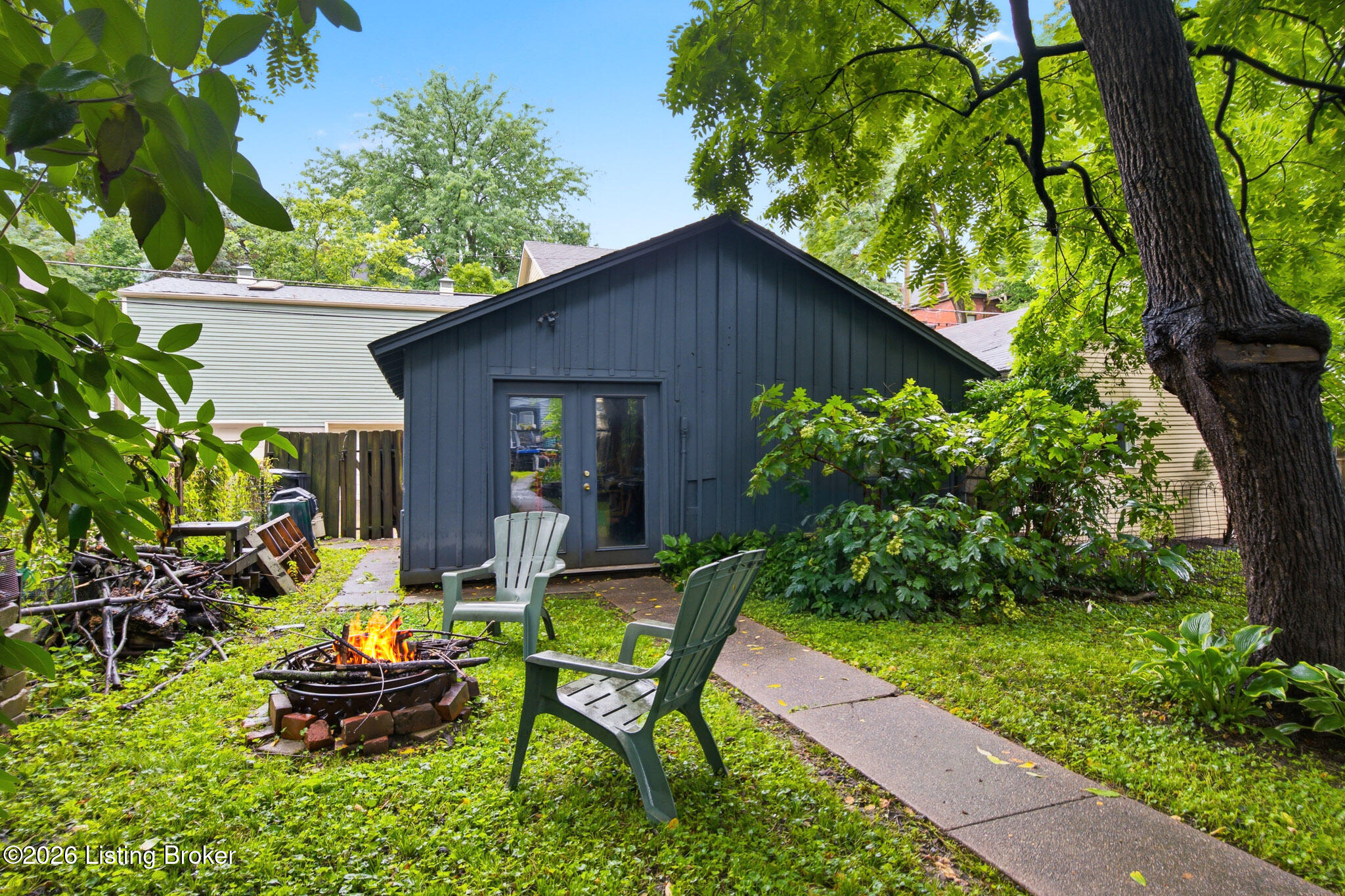 1116 Everett Ave Property Photo 50