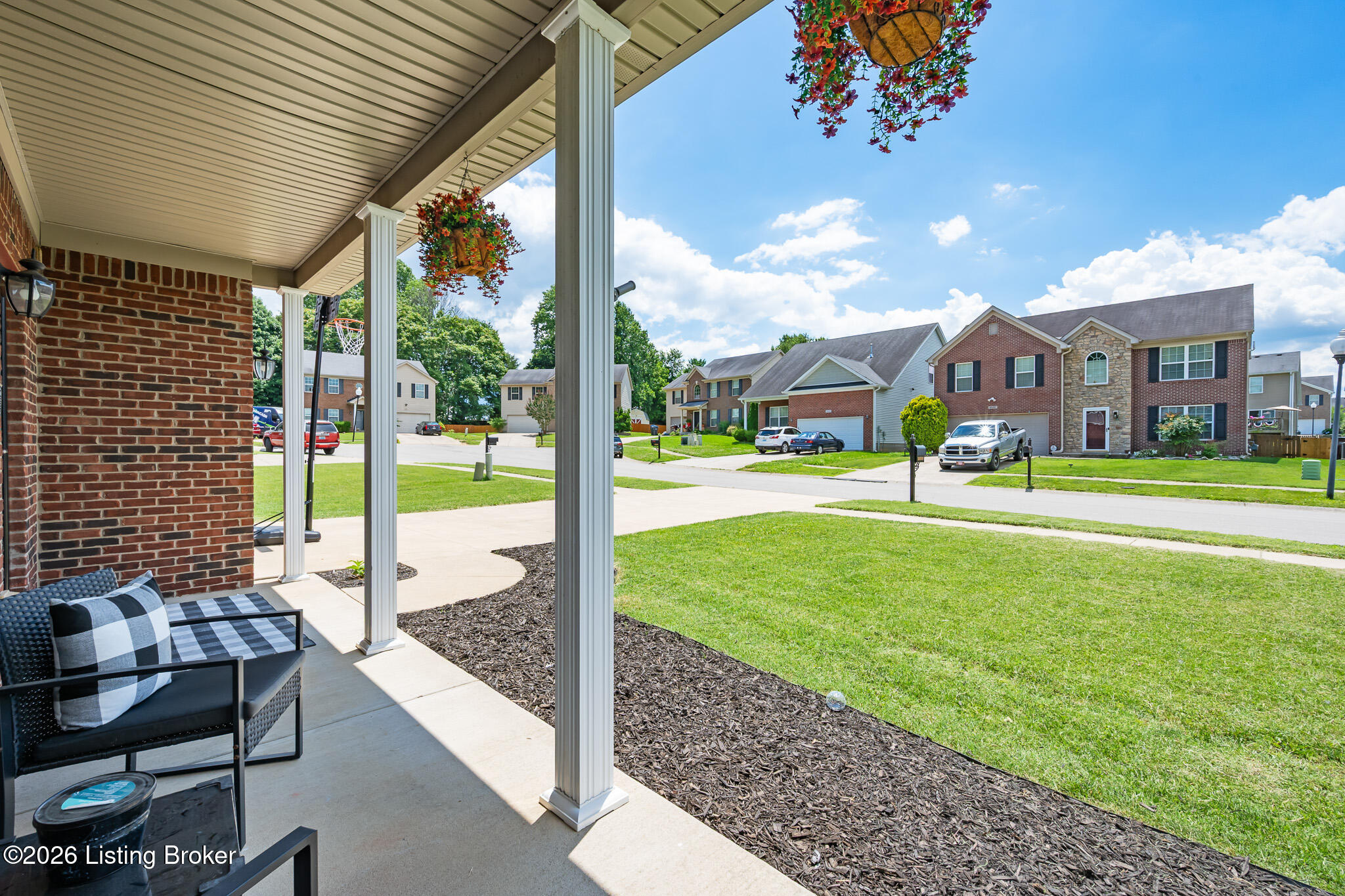10508 Evanwood Dr Property Photo 5