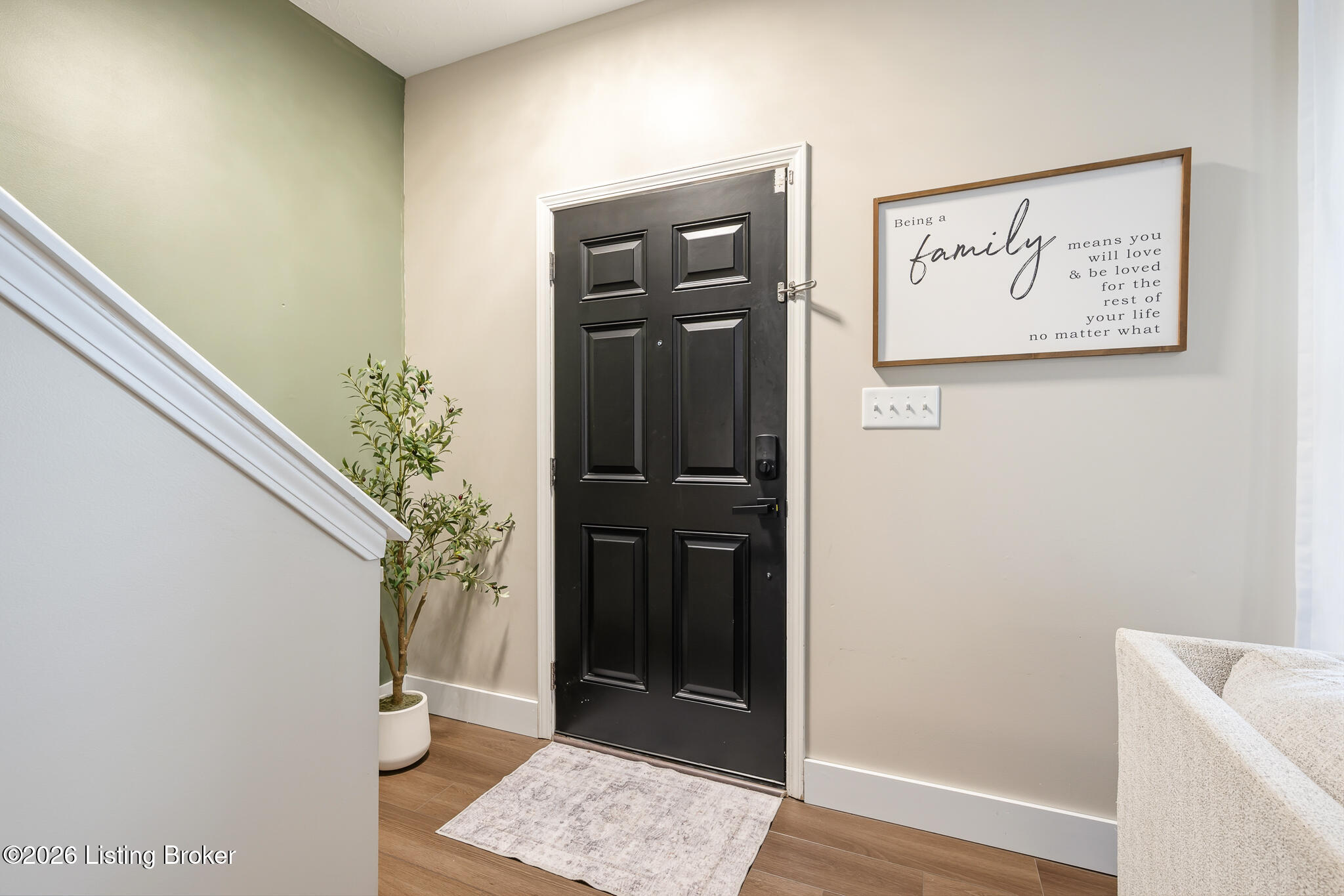 10508 Evanwood Dr Property Photo 6