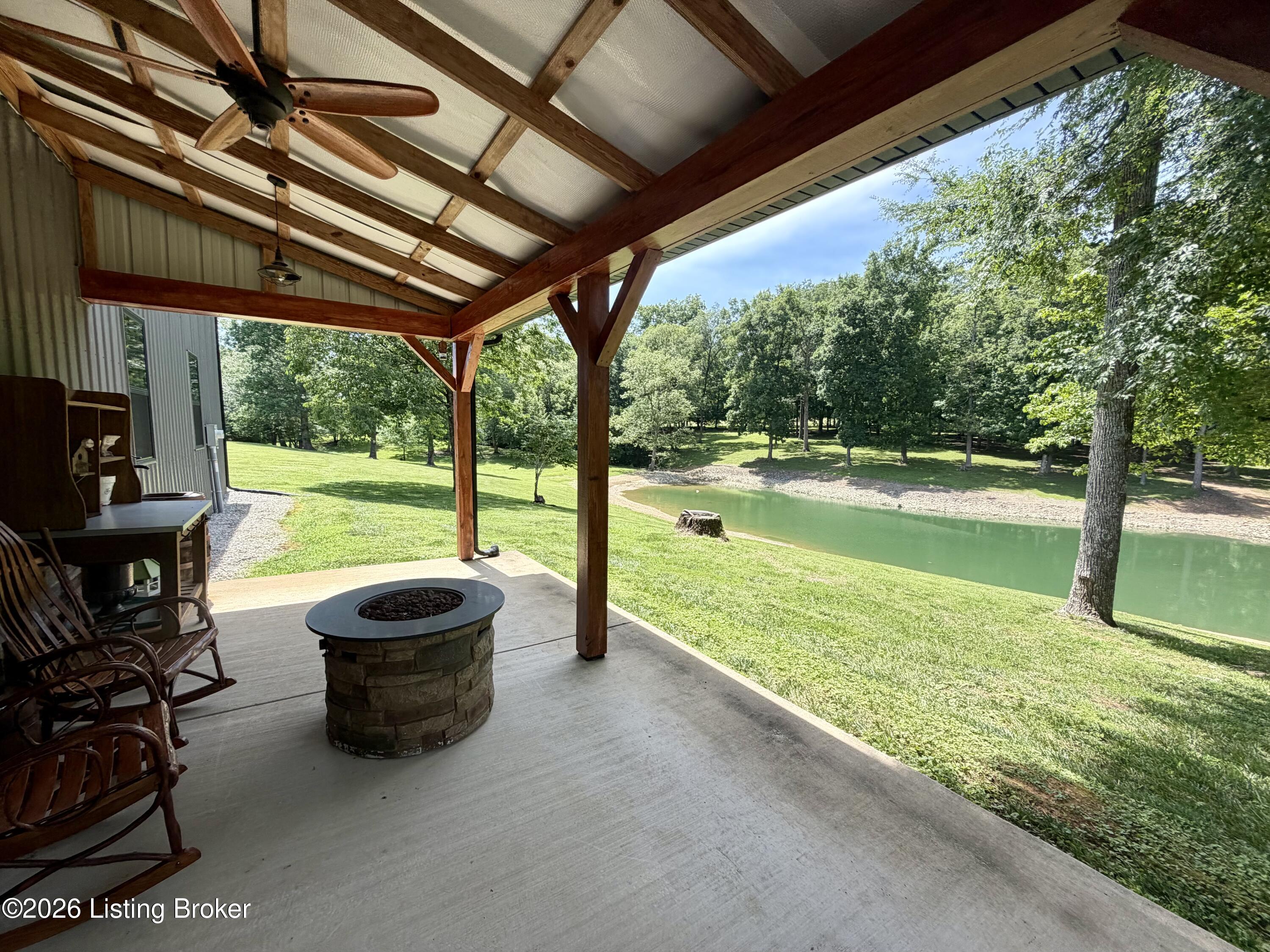 540 Stringtown Rd Property Photo 10