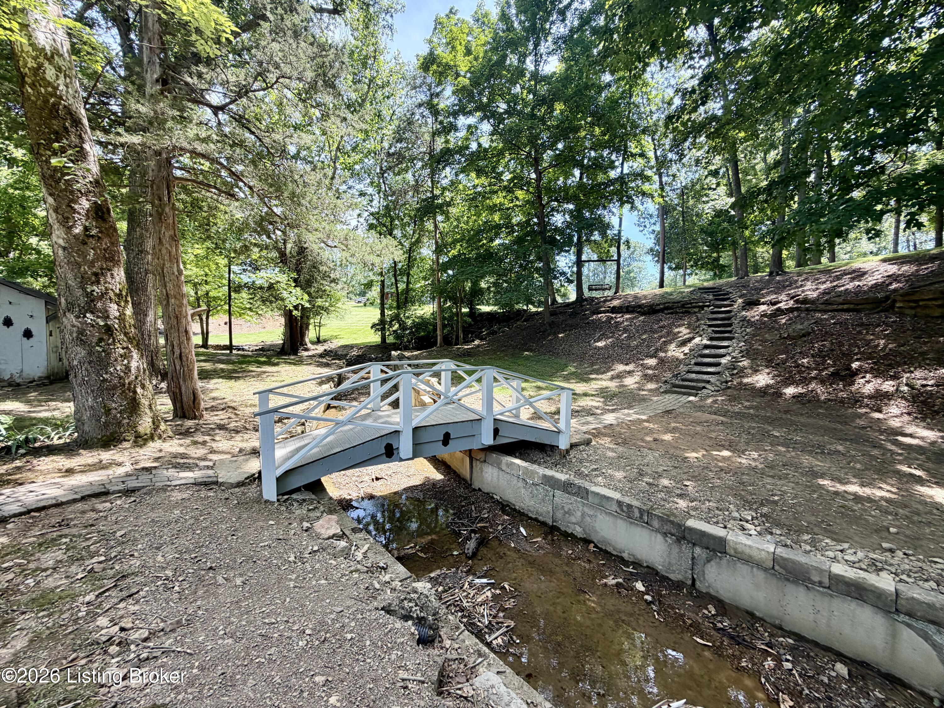 540 Stringtown Rd Property Photo 17