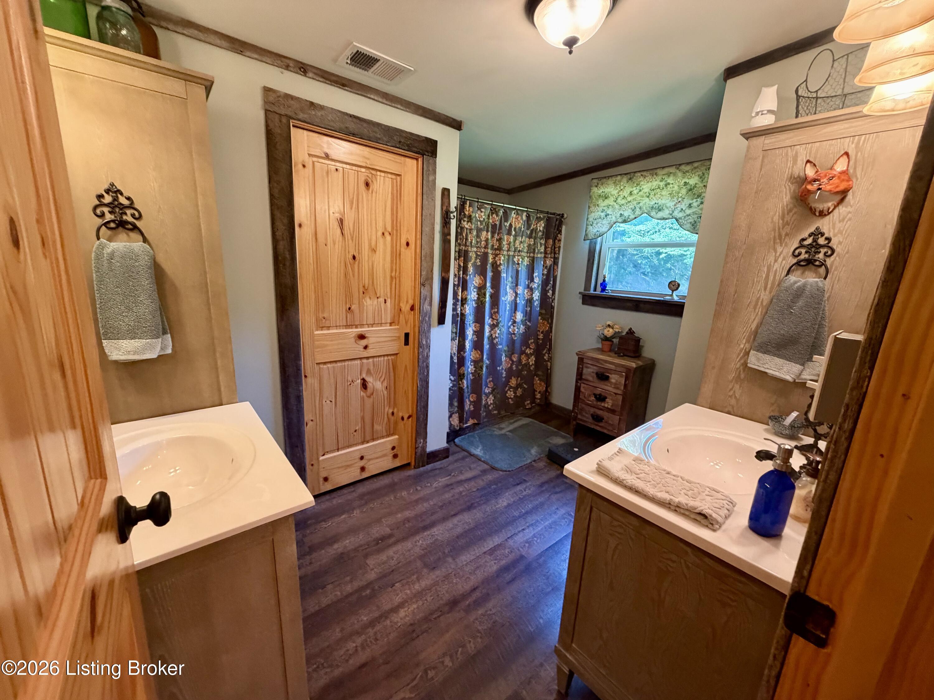 540 Stringtown Rd Property Photo 23