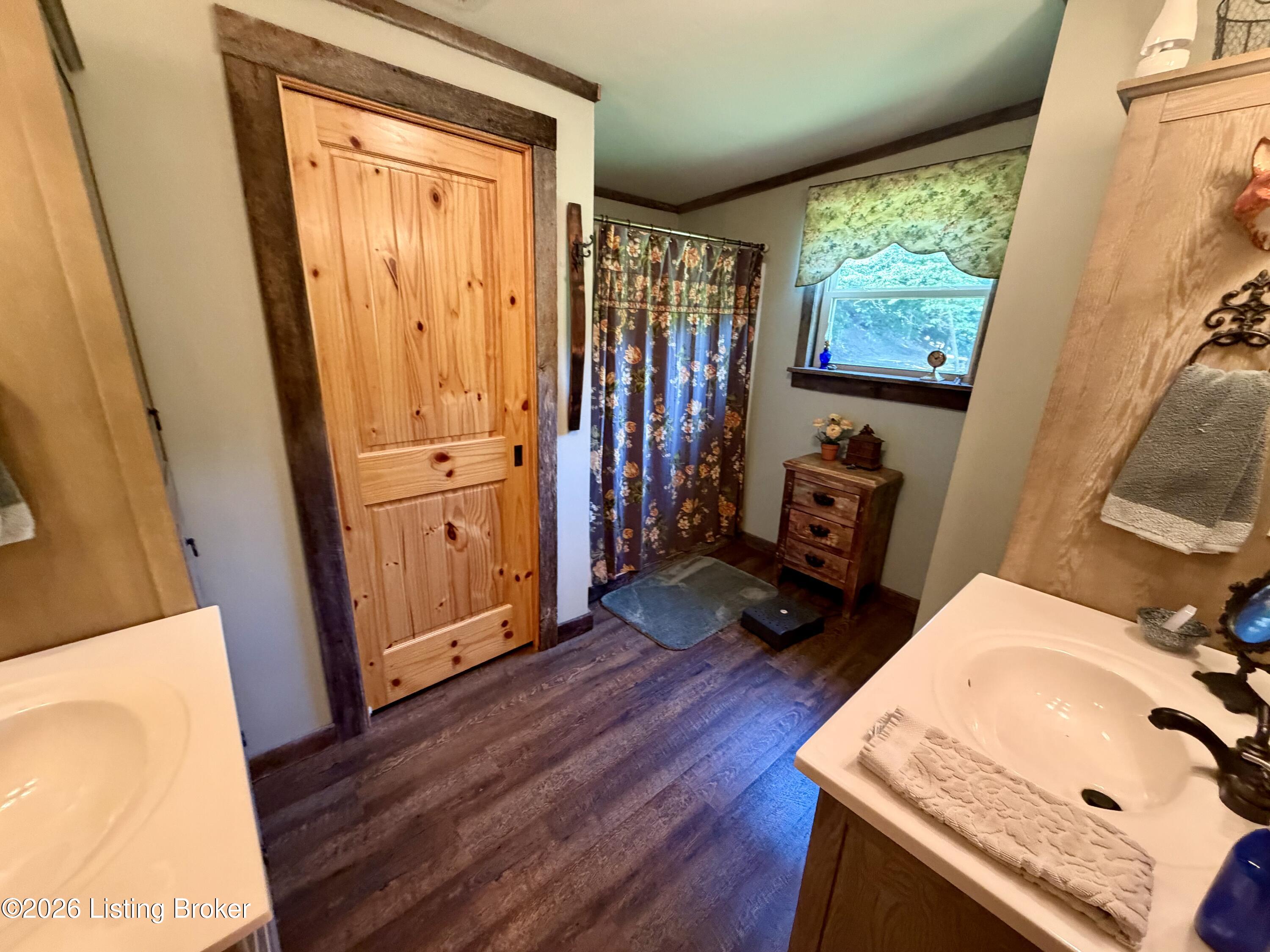 540 Stringtown Rd Property Photo 24