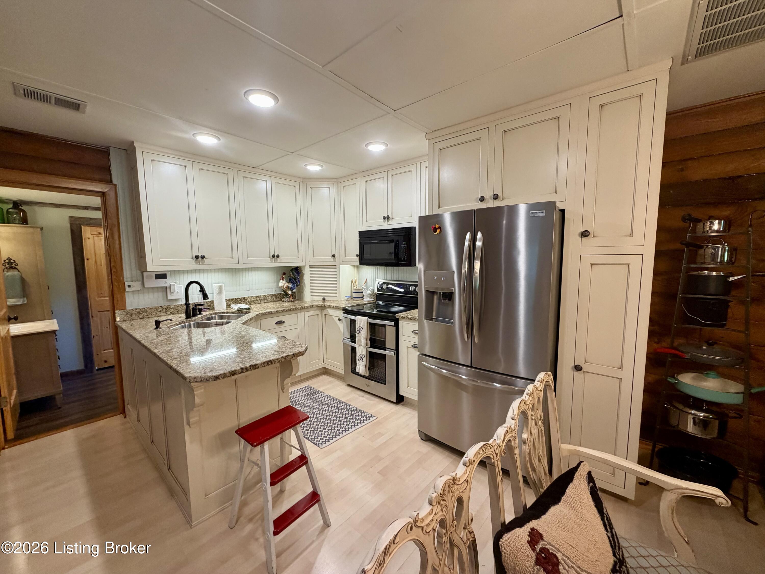 540 Stringtown Rd Property Photo 33