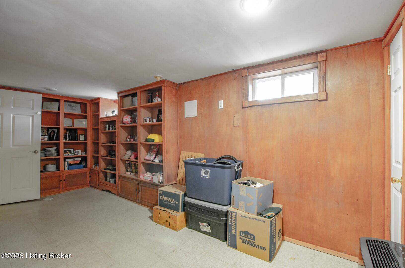 427 S Deepwood Dr Property Photo 43