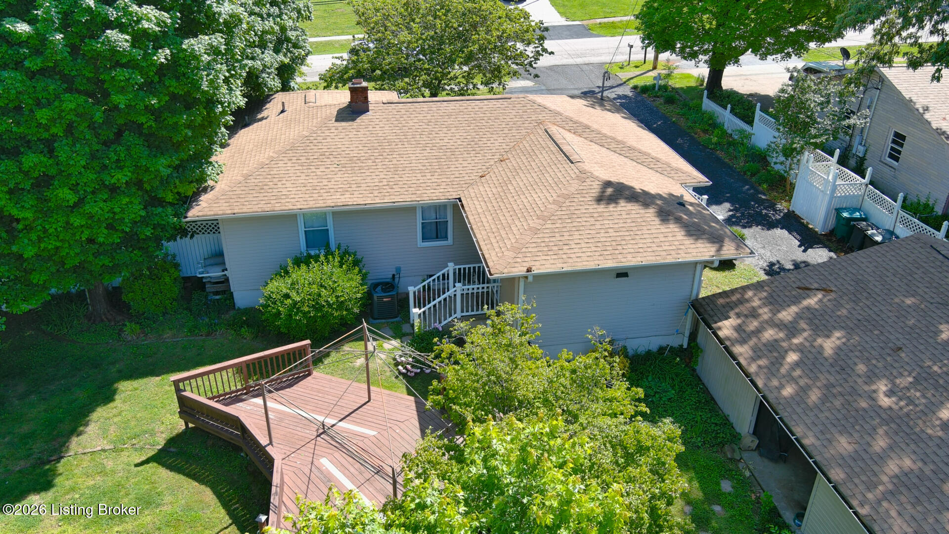 427 S Deepwood Dr Property Photo 47