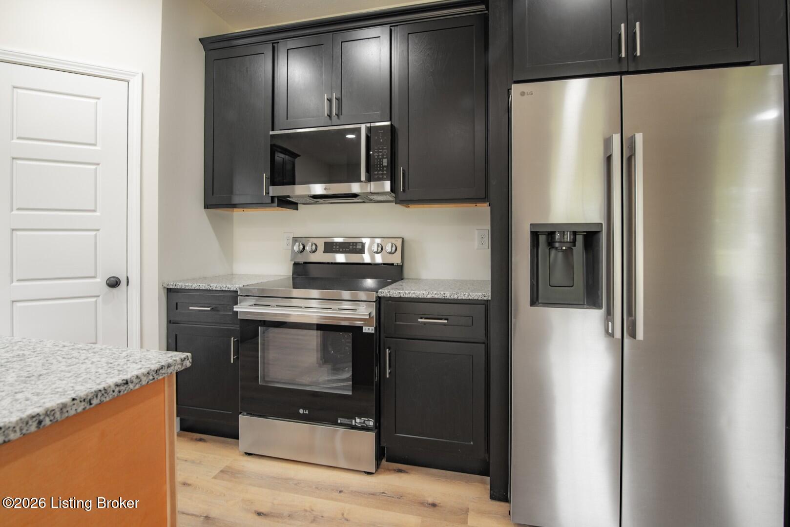 333 B First St Property Photo 15