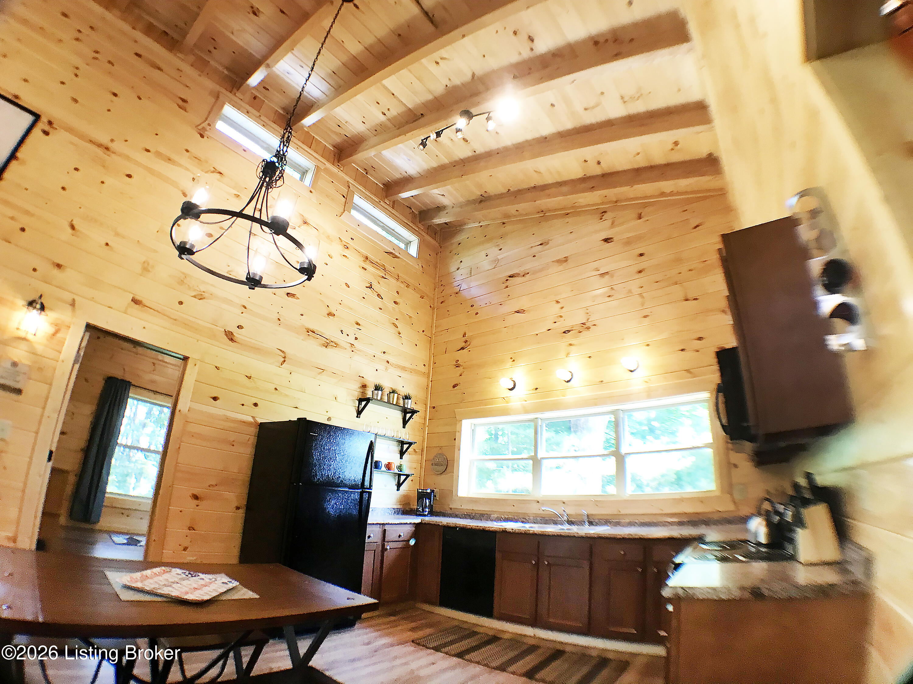 578 Scenic Heights Rd Property Photo 7